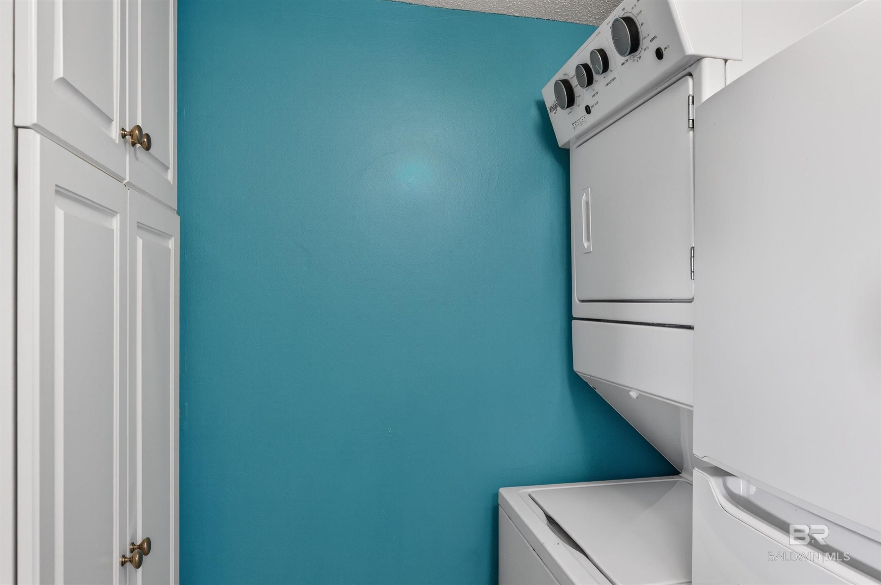 https://zimg.paragon.ice.com/ParagonImages/Property/PG/BCAR/393900/25/0/0/320f7264283936eb8744649bd3b5d138/7/0578cf4ffcfb67f58ae88bb62ec04a60/393900-4f76fdef-dced-4fe0-b4dd-468102108b22.JPG
