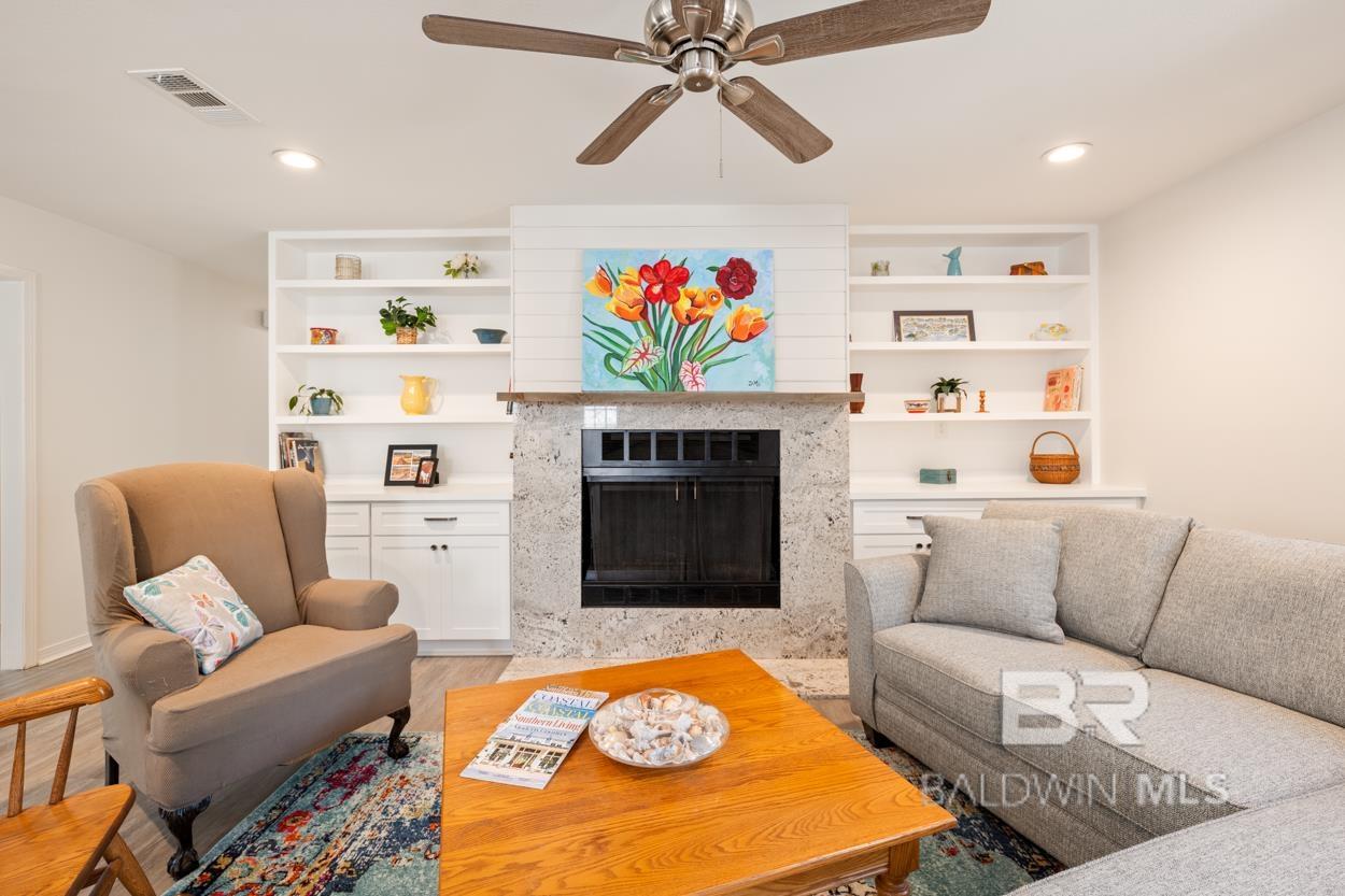 101 Diane Circle, Daphne, AL, 36526