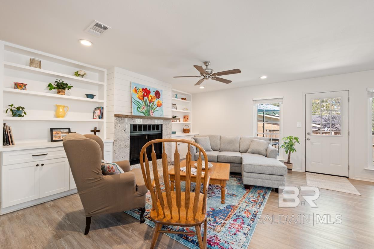 101 Diane Circle, Daphne, AL, 36526