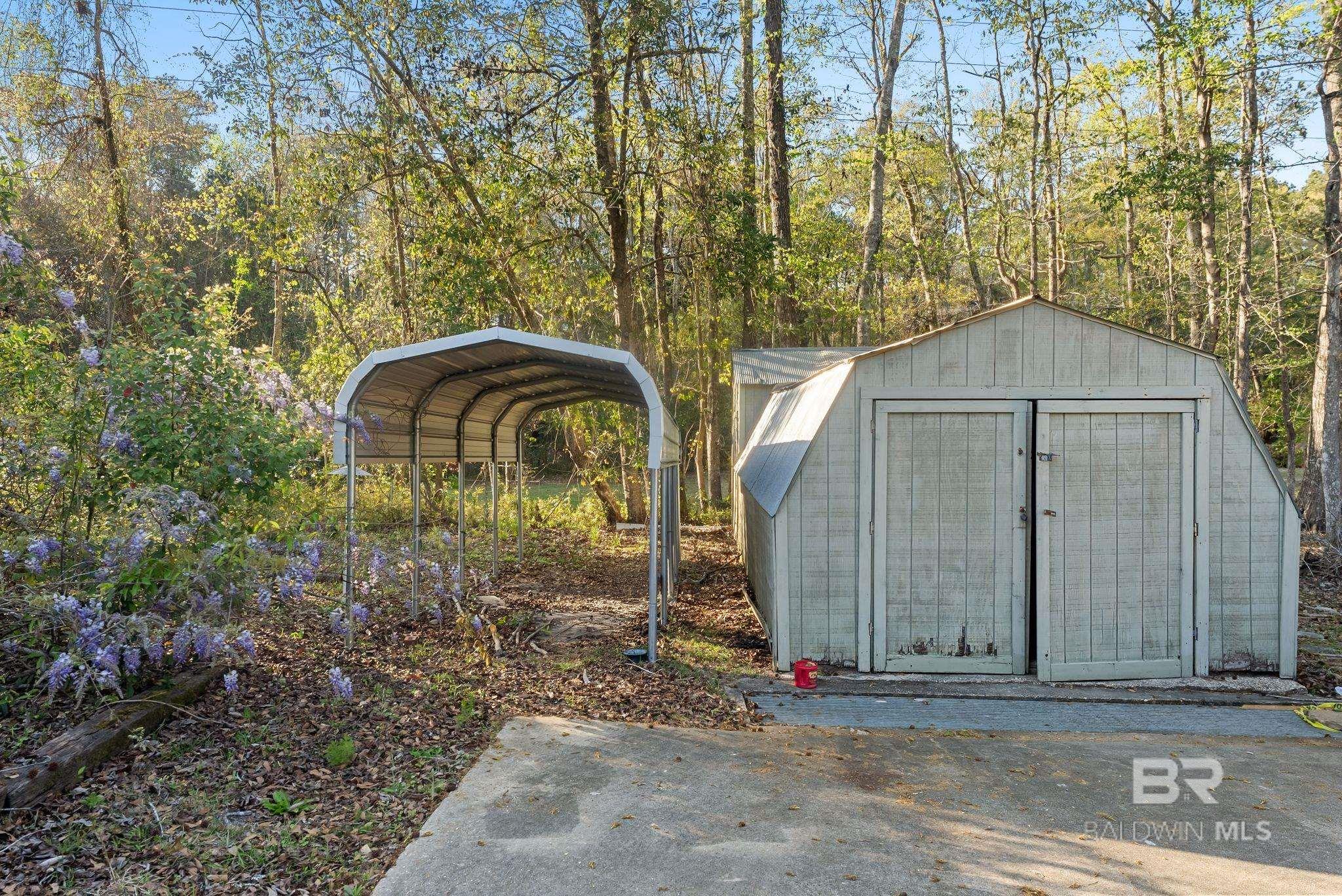 Homes for sale in Spanish Fort, AL | 208 Confederate Dr, Spanish Fort, AL 36527 | MLS# 393904