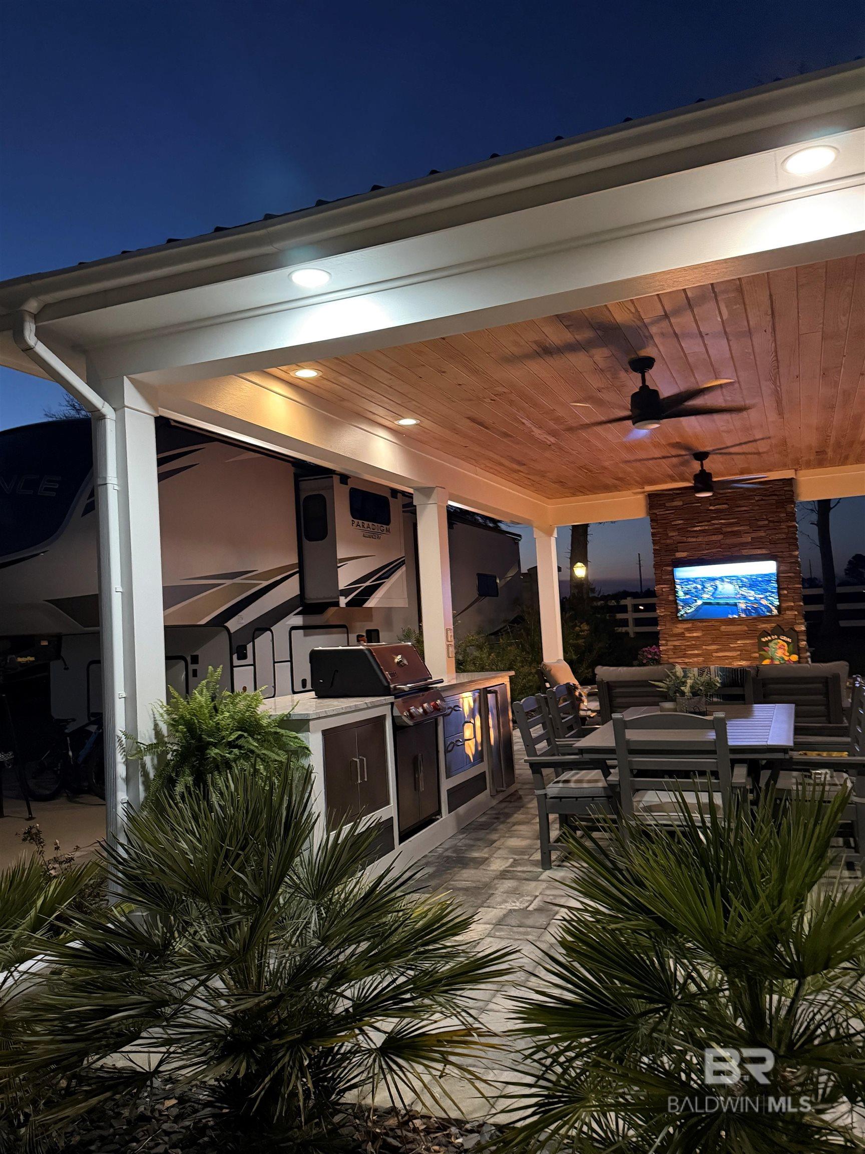 12377 Gateway Drive, Elberta, AL, 36530