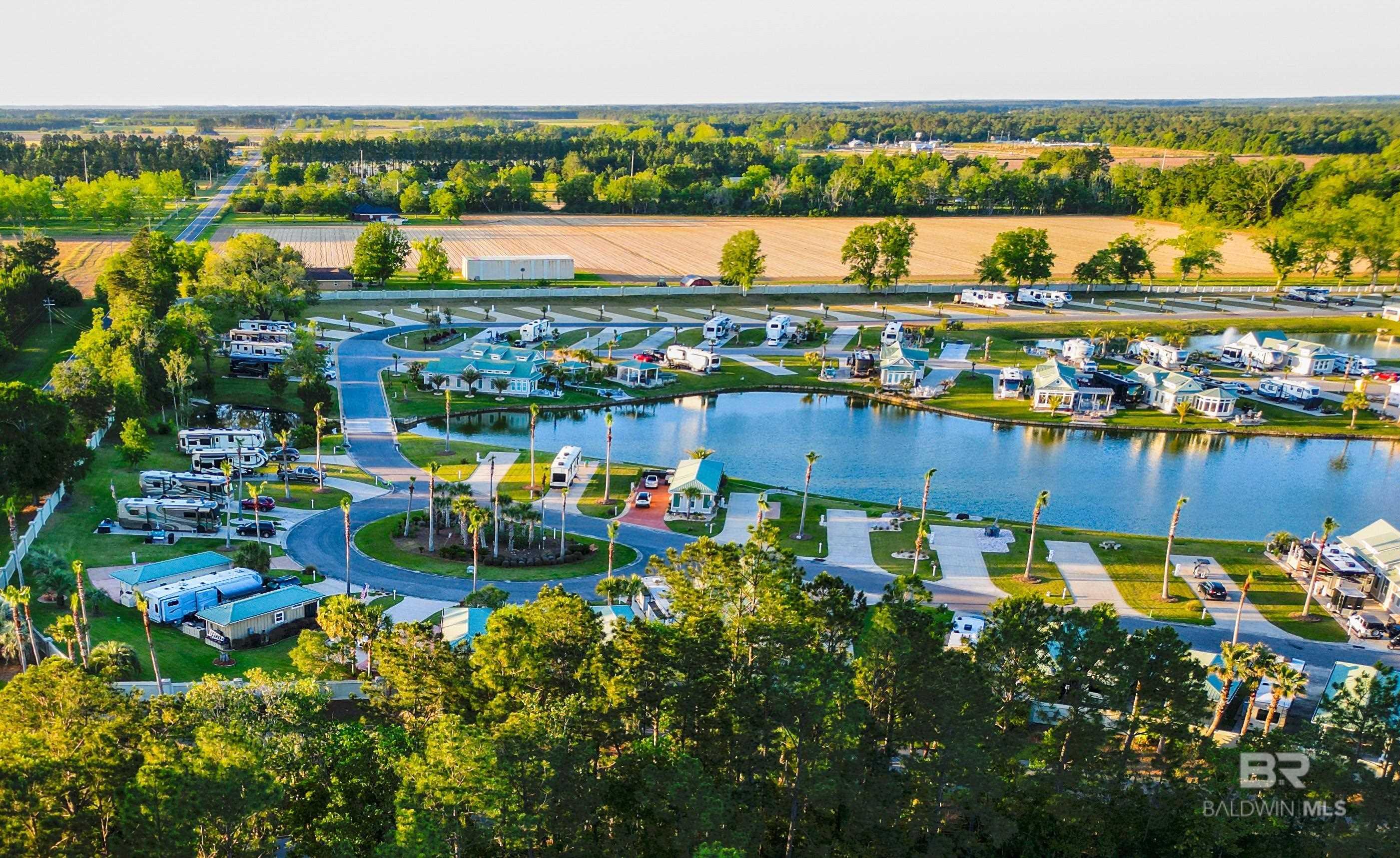 12377 Gateway Drive, Elberta, AL, 36530