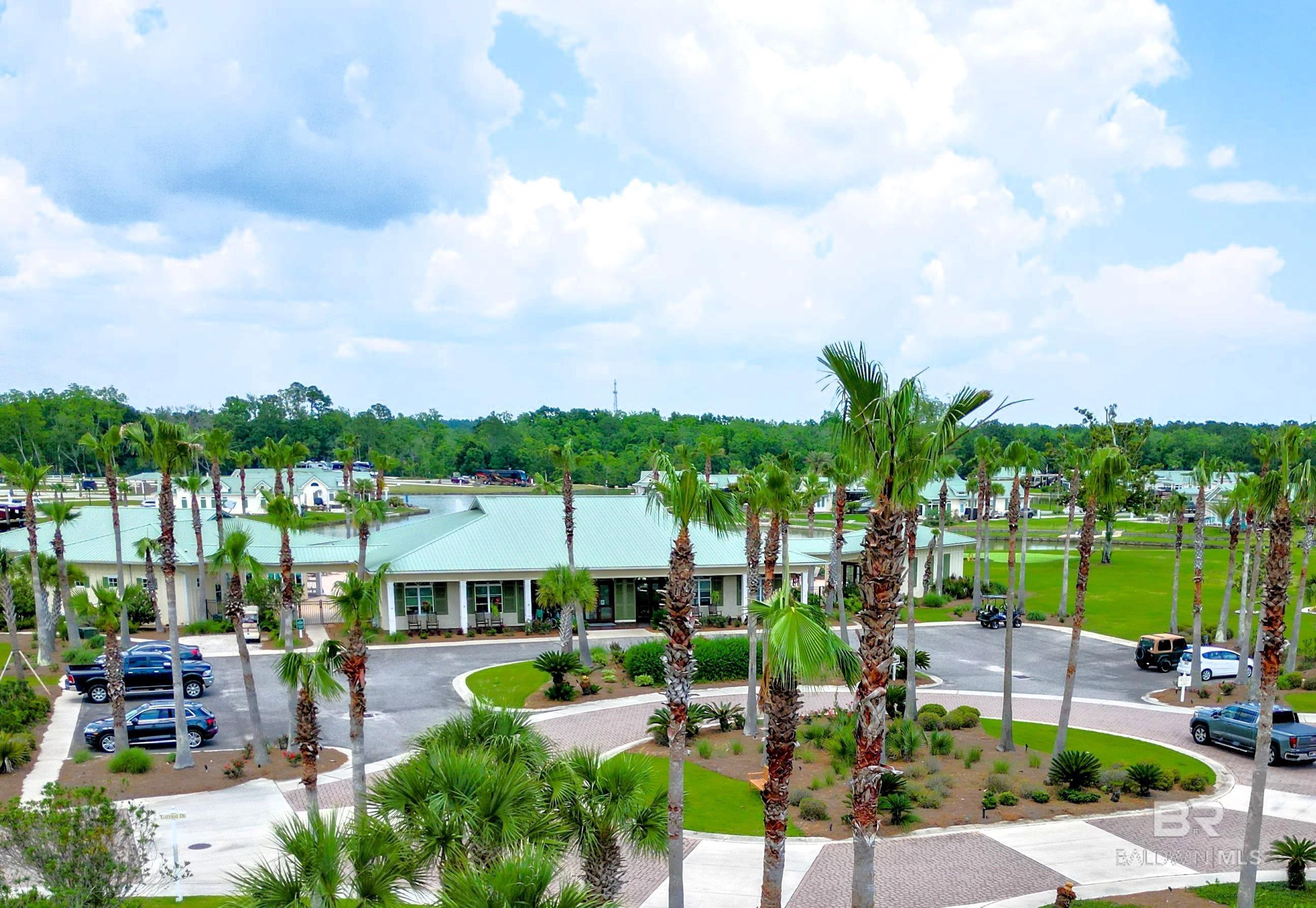 12377 Gateway Drive, Elberta, AL, 36530