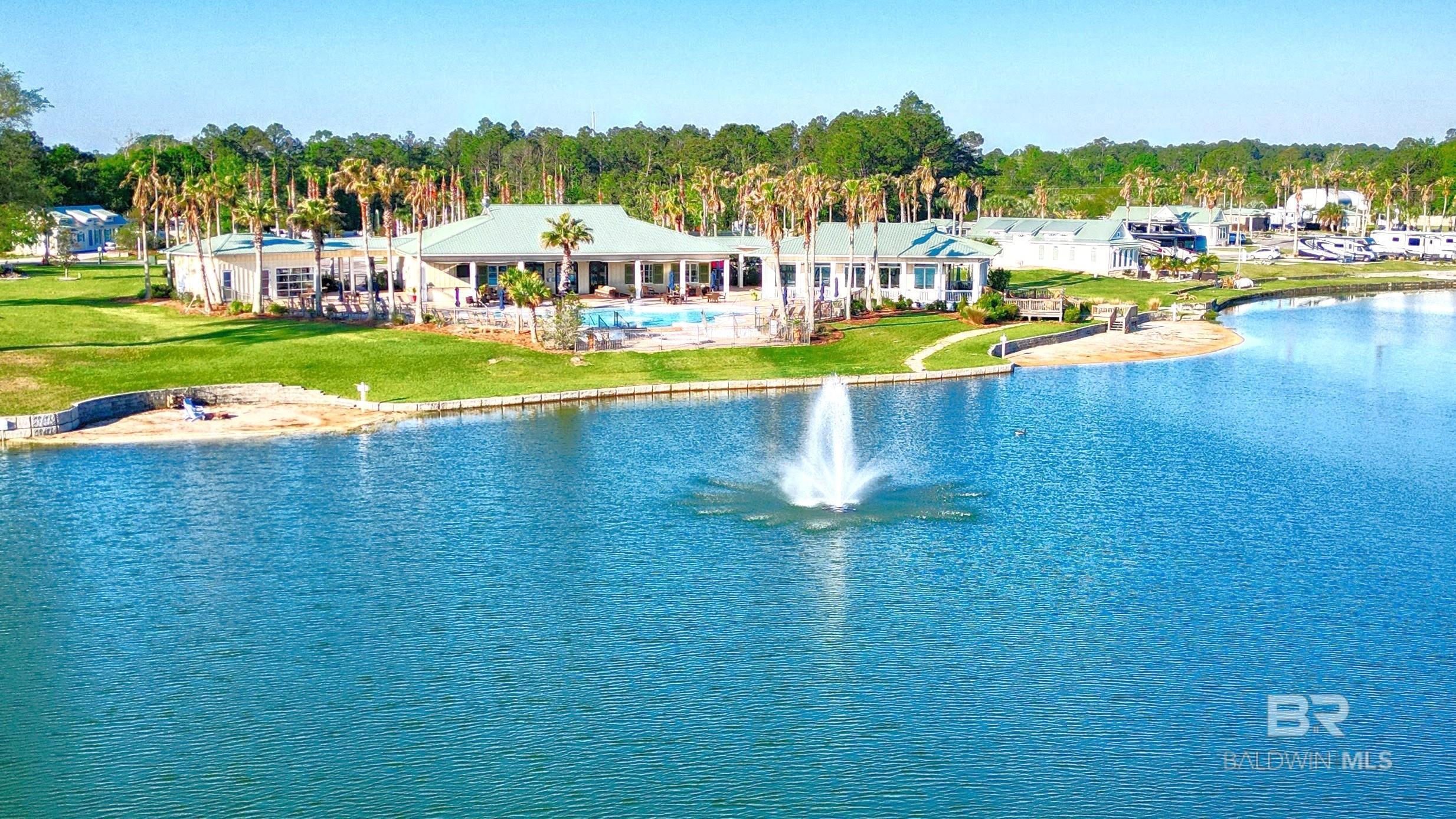 12377 Gateway Drive, Elberta, AL, 36530