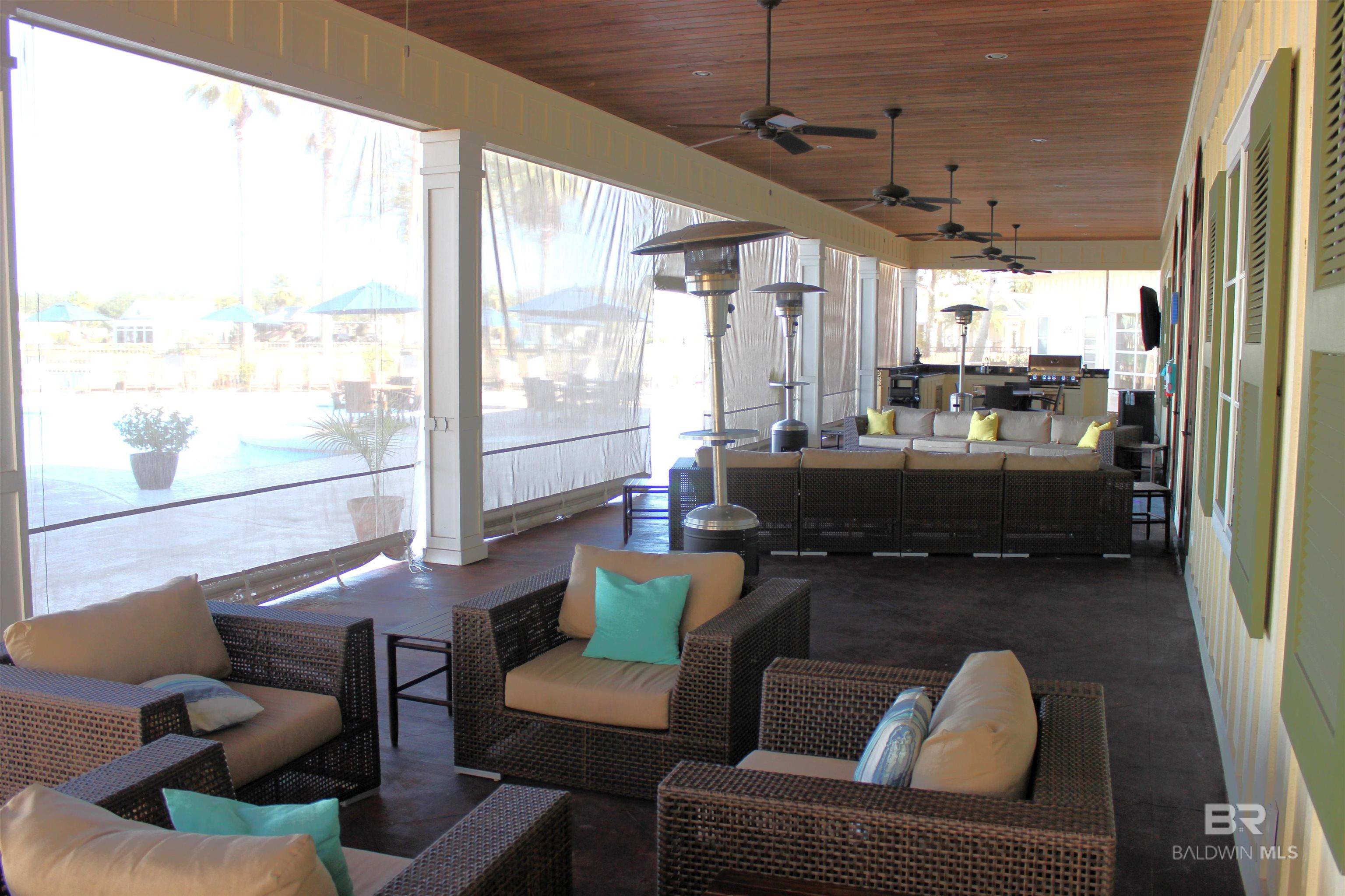 12377 Gateway Drive, Elberta, AL, 36530