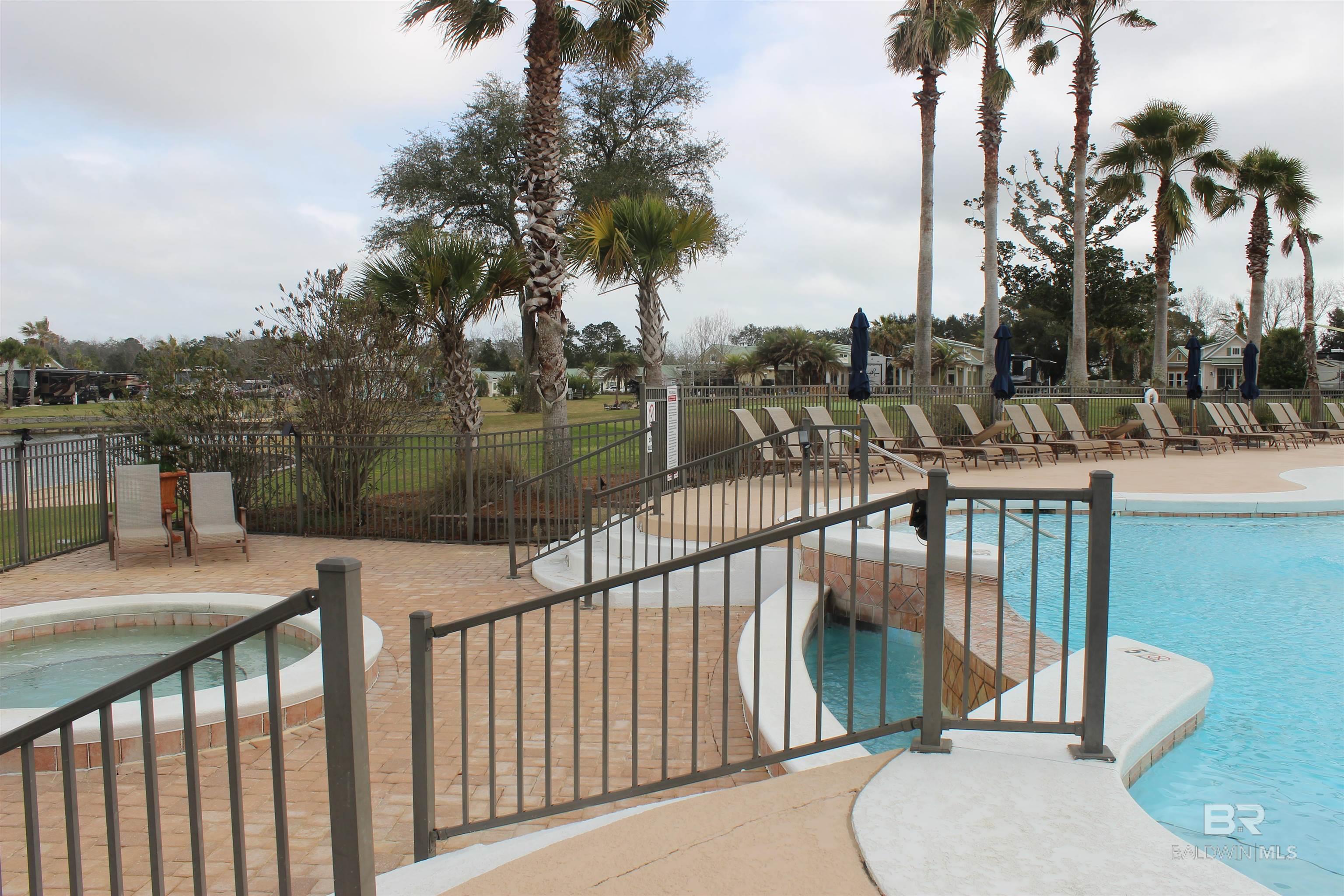 12377 Gateway Drive, Elberta, AL, 36530