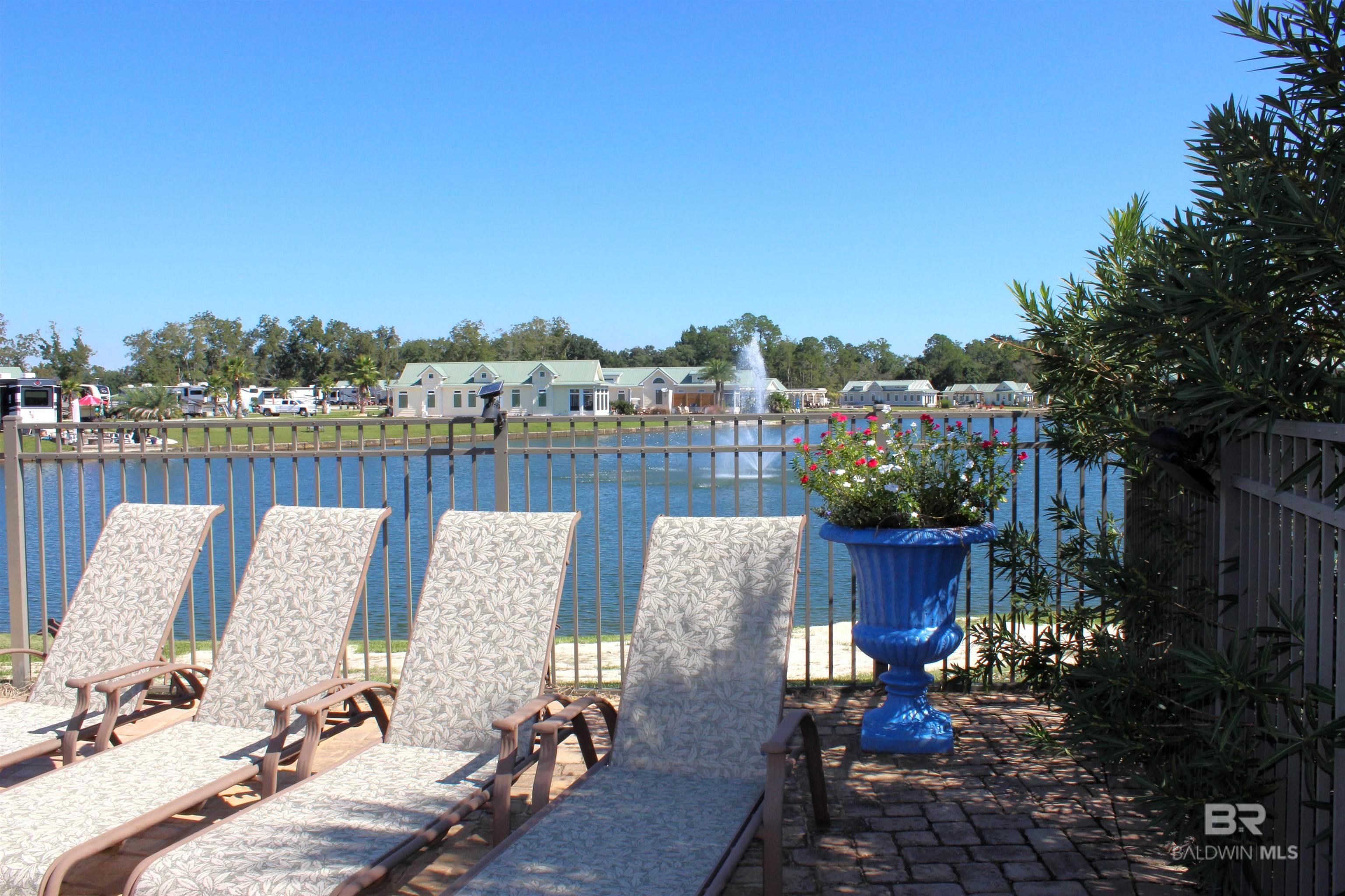 12377 Gateway Drive, Elberta, AL, 36530