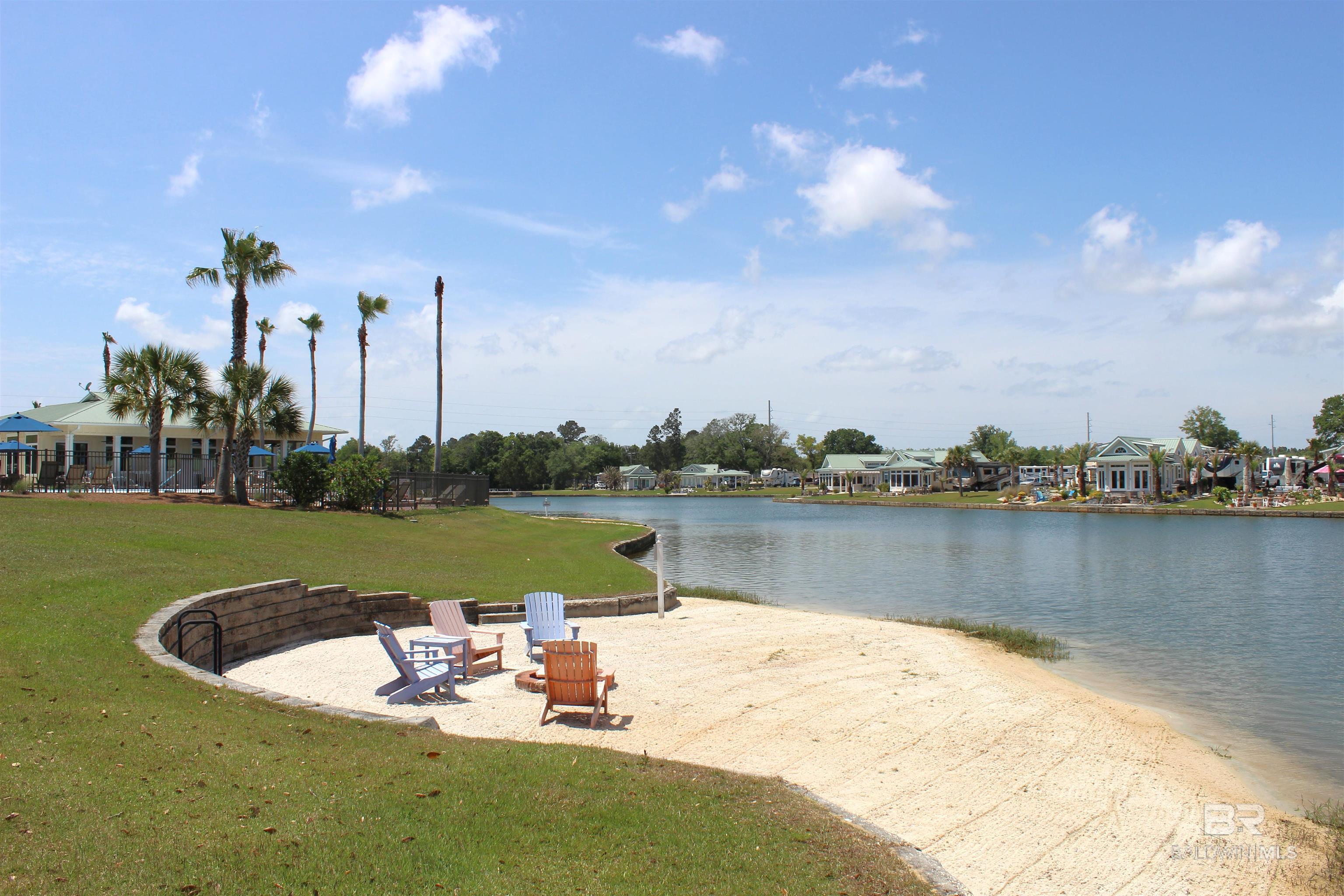 12377 Gateway Drive, Elberta, AL, 36530