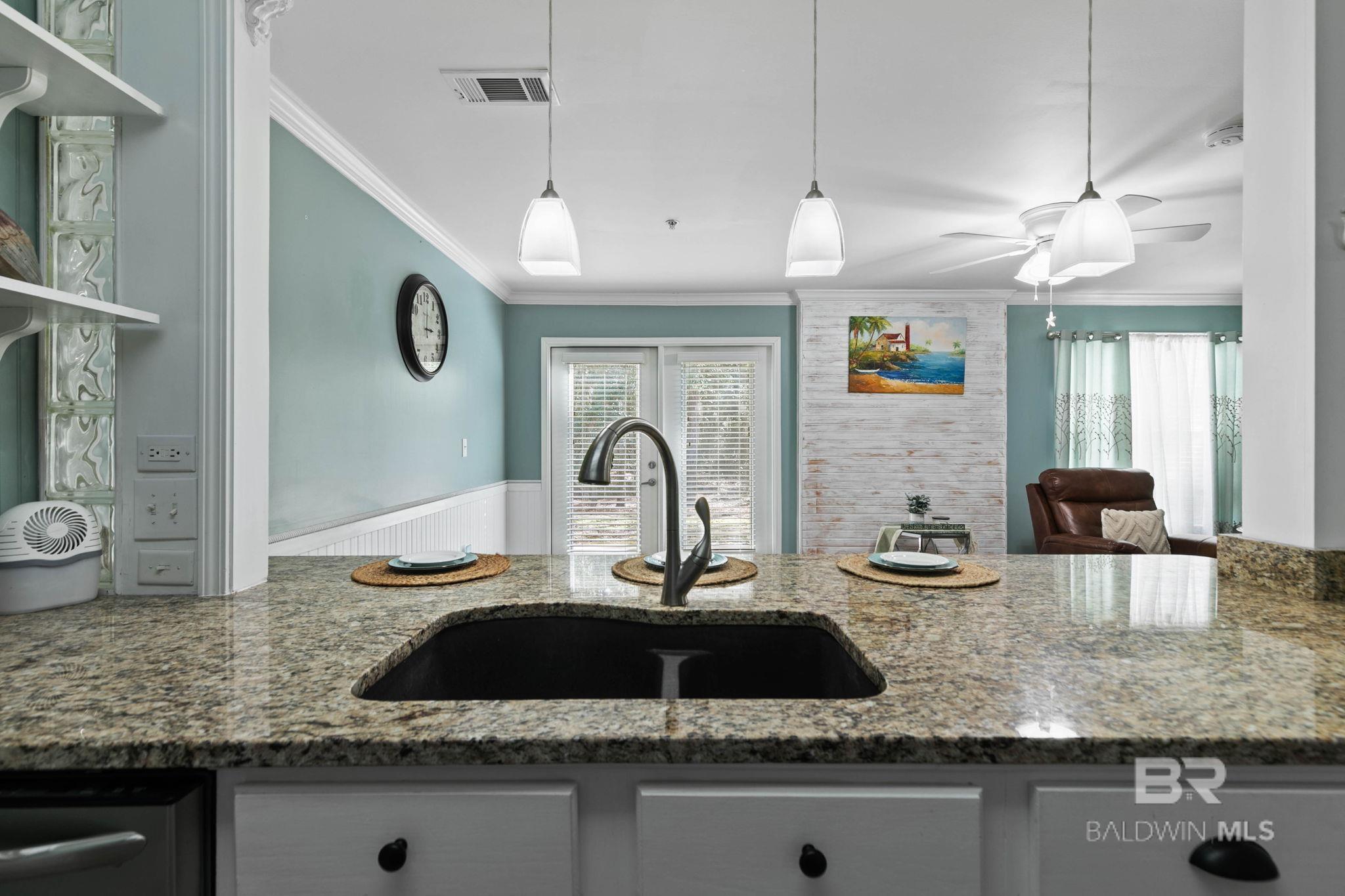 1517 Regency Road UNIT 83, Gulf Shores, AL, 36542