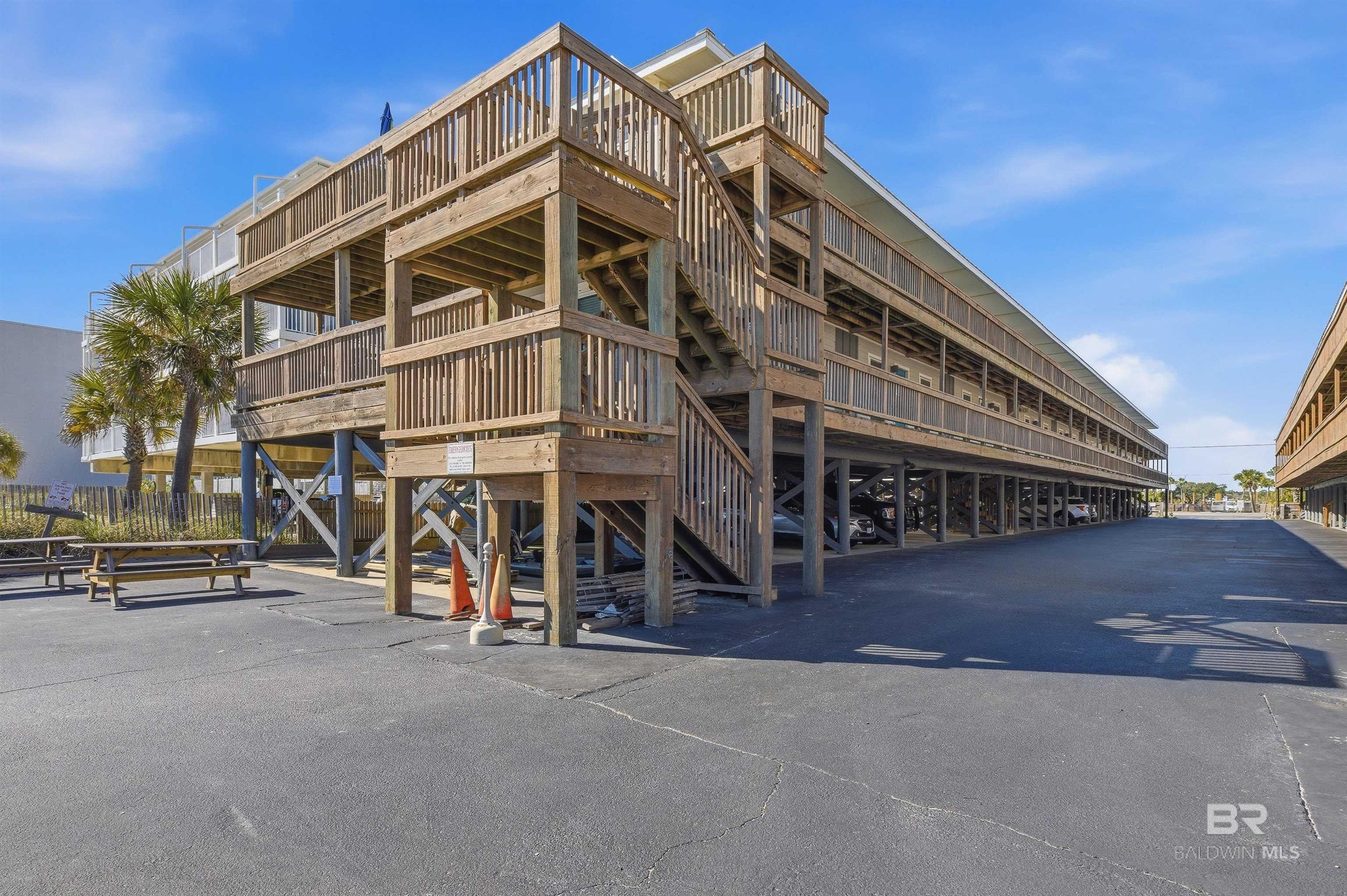 1125 W Beach Boulevard UNIT 201, Gulf Shores, AL, 36542