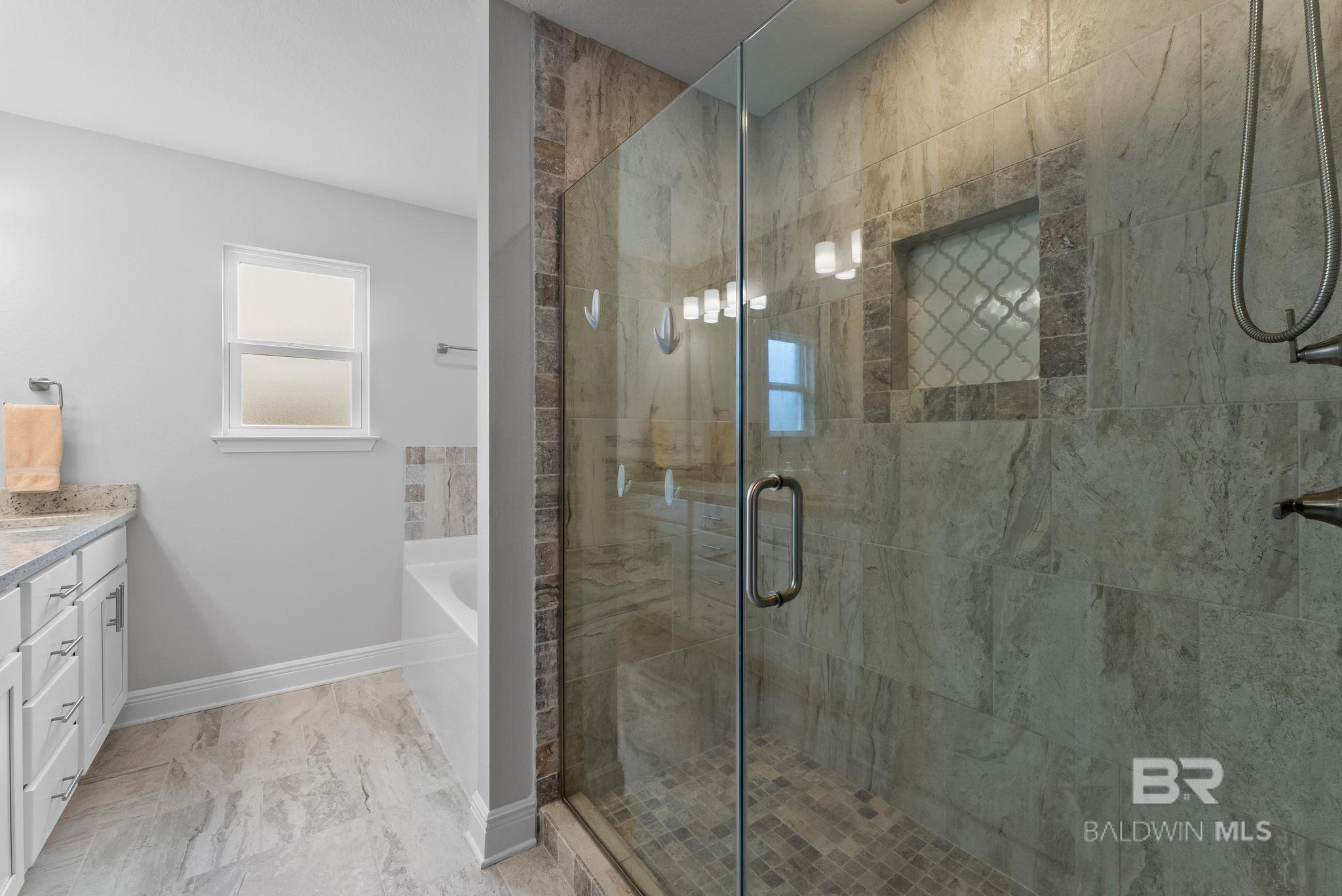 32868 Arbor Ridge Circle, Lillian, AL, 36549