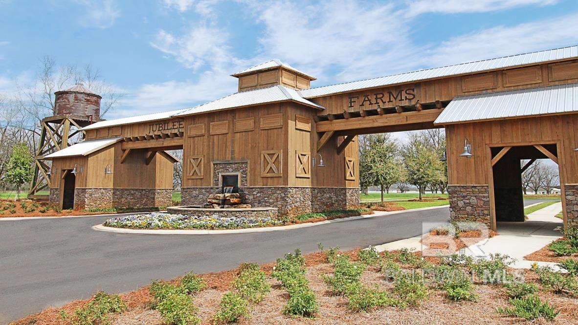 10402 Winning Colors Trail, Daphne, AL, 36526