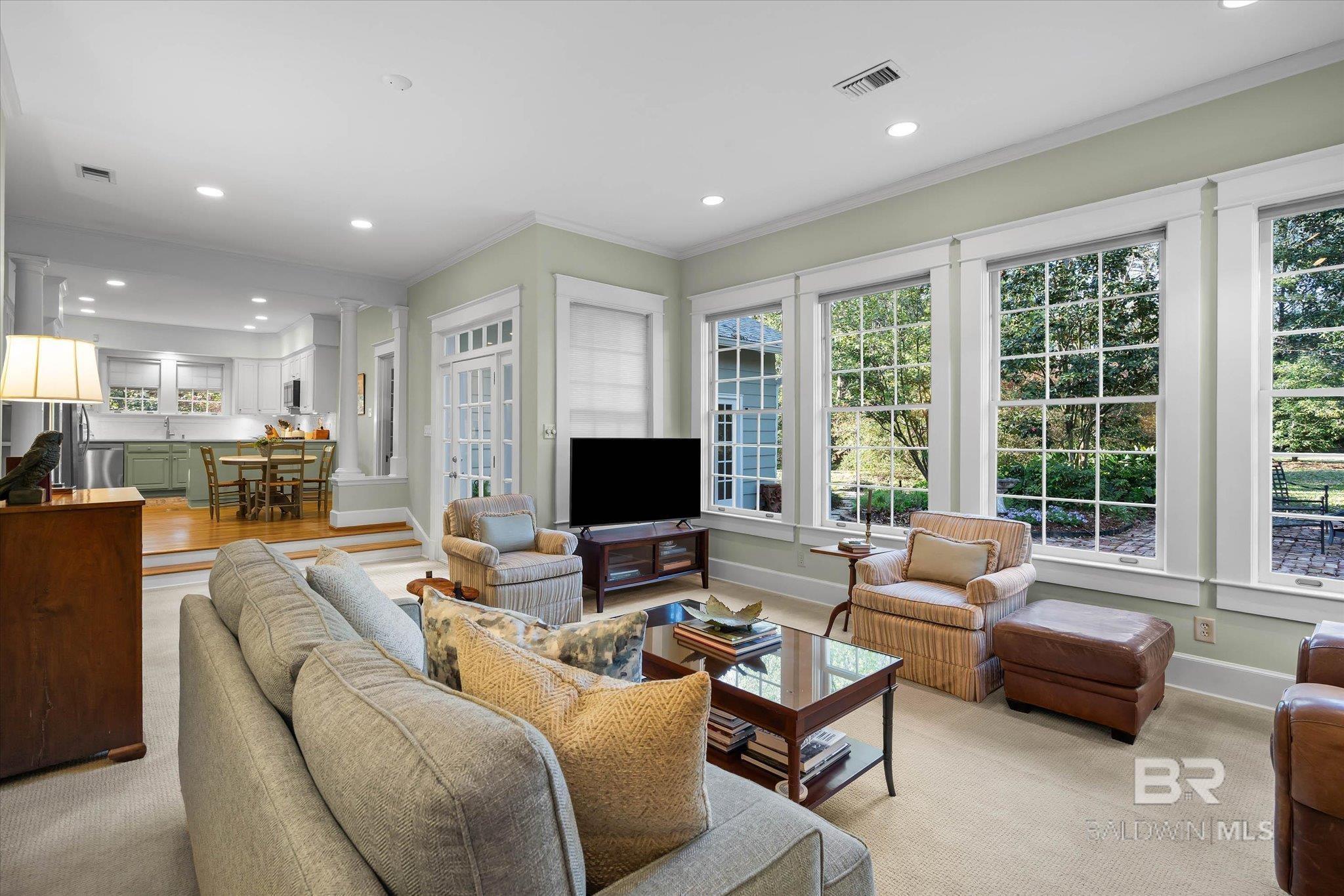 2 Westgate Road, Mobile, AL, 36608