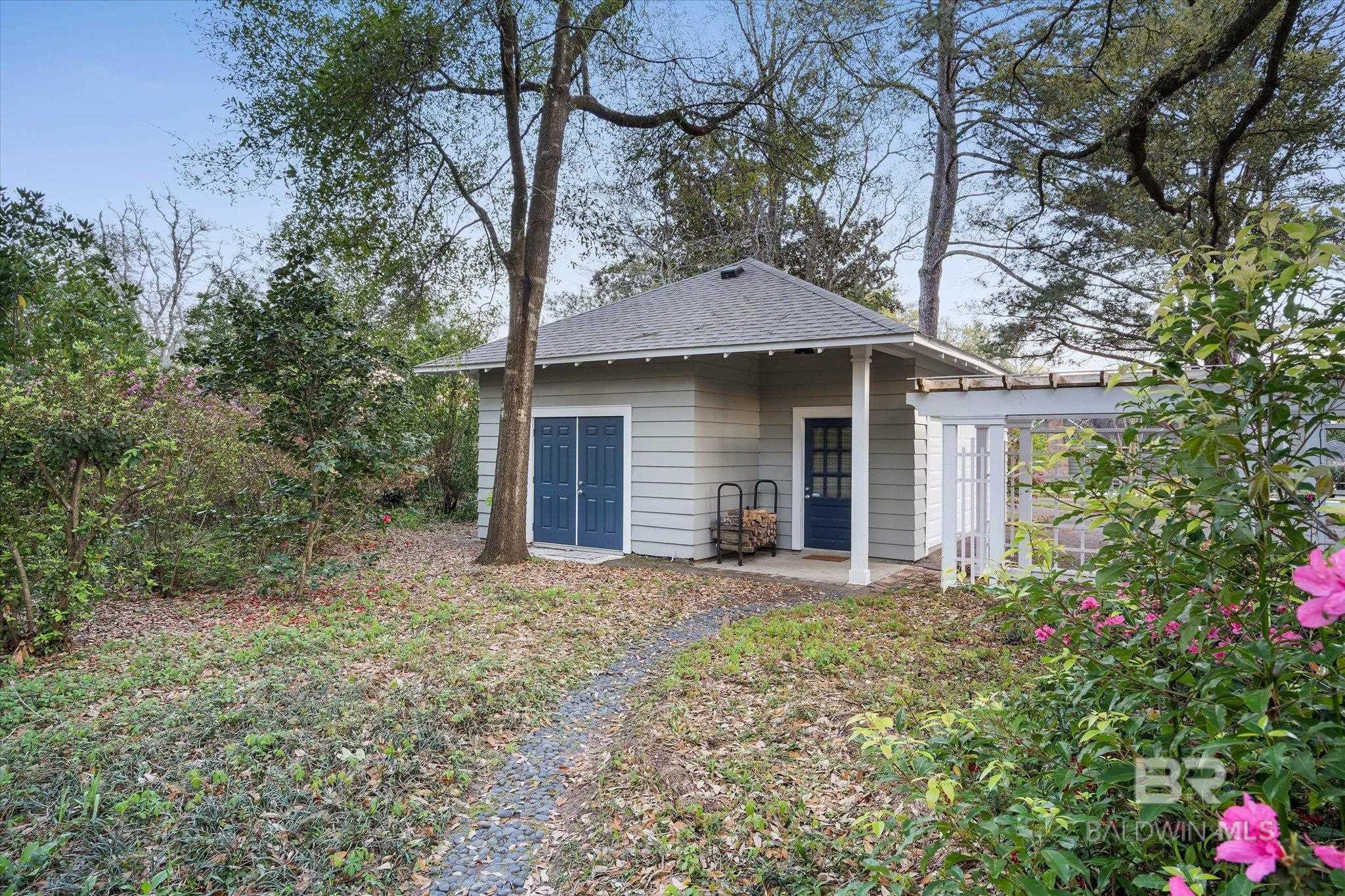 2 Westgate Road, Mobile, AL, 36608