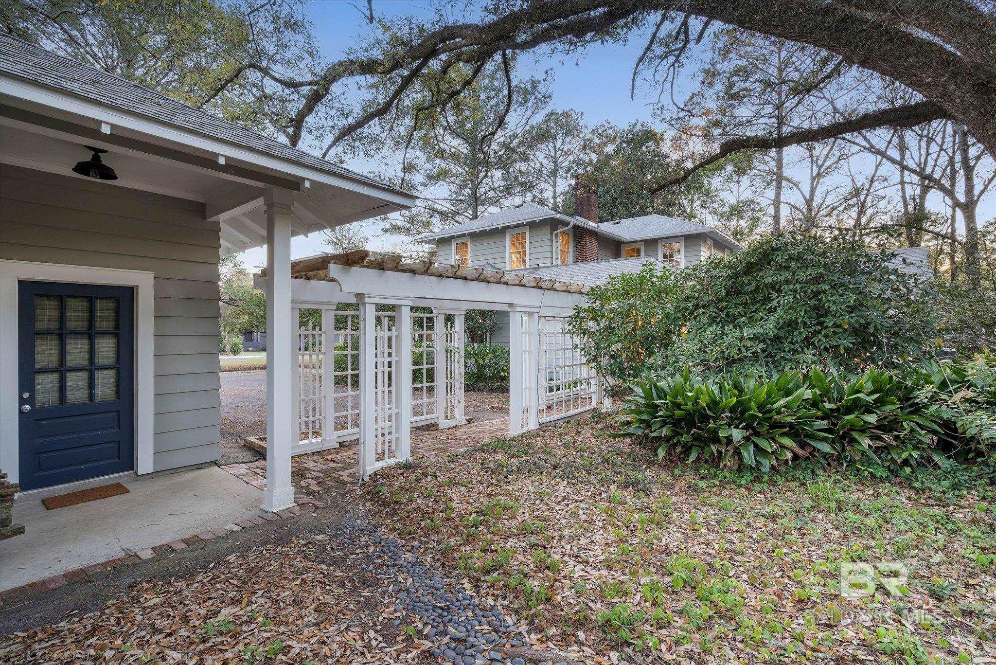 2 Westgate Road, Mobile, AL, 36608