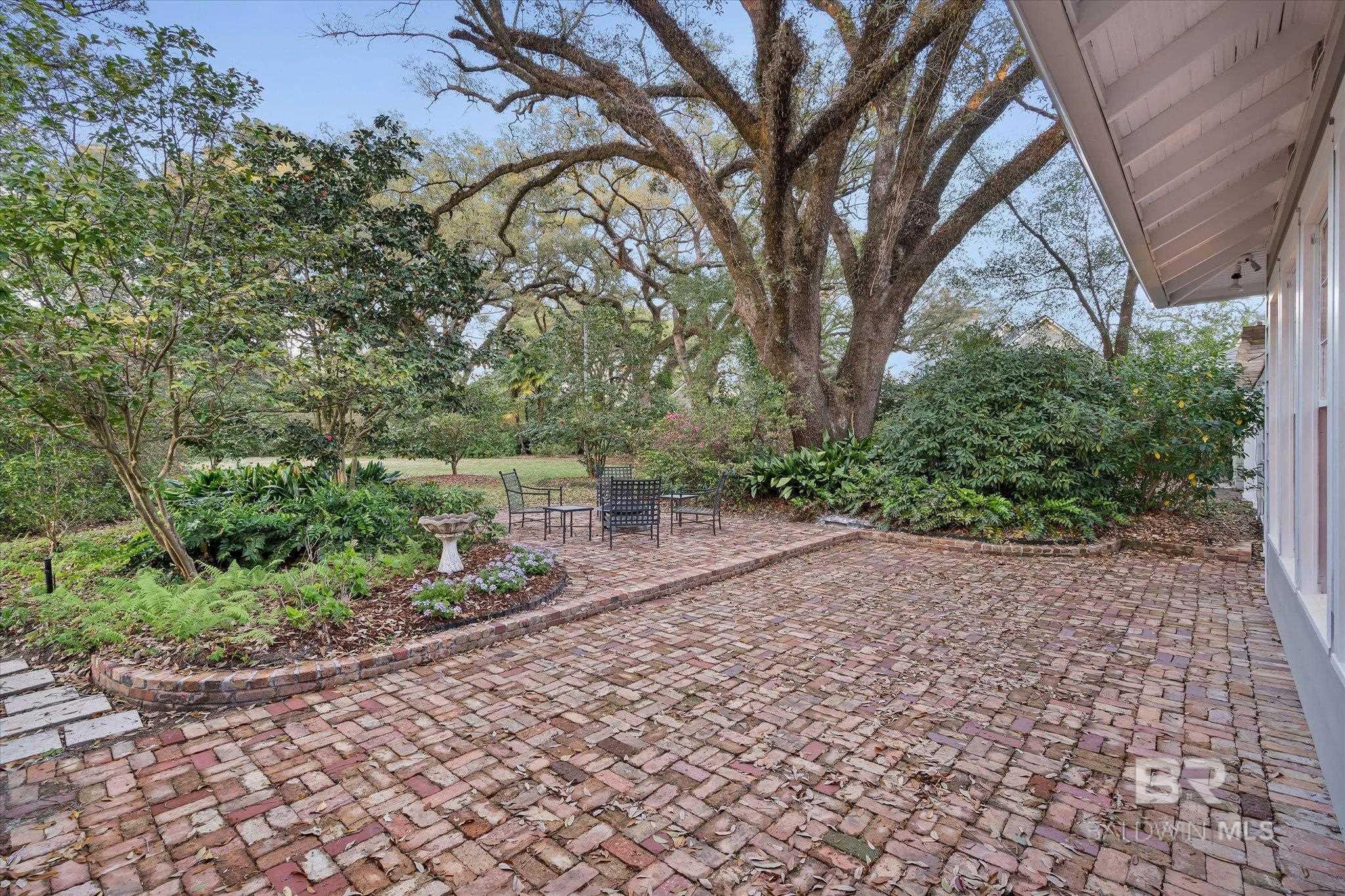 2 Westgate Road, Mobile, AL, 36608