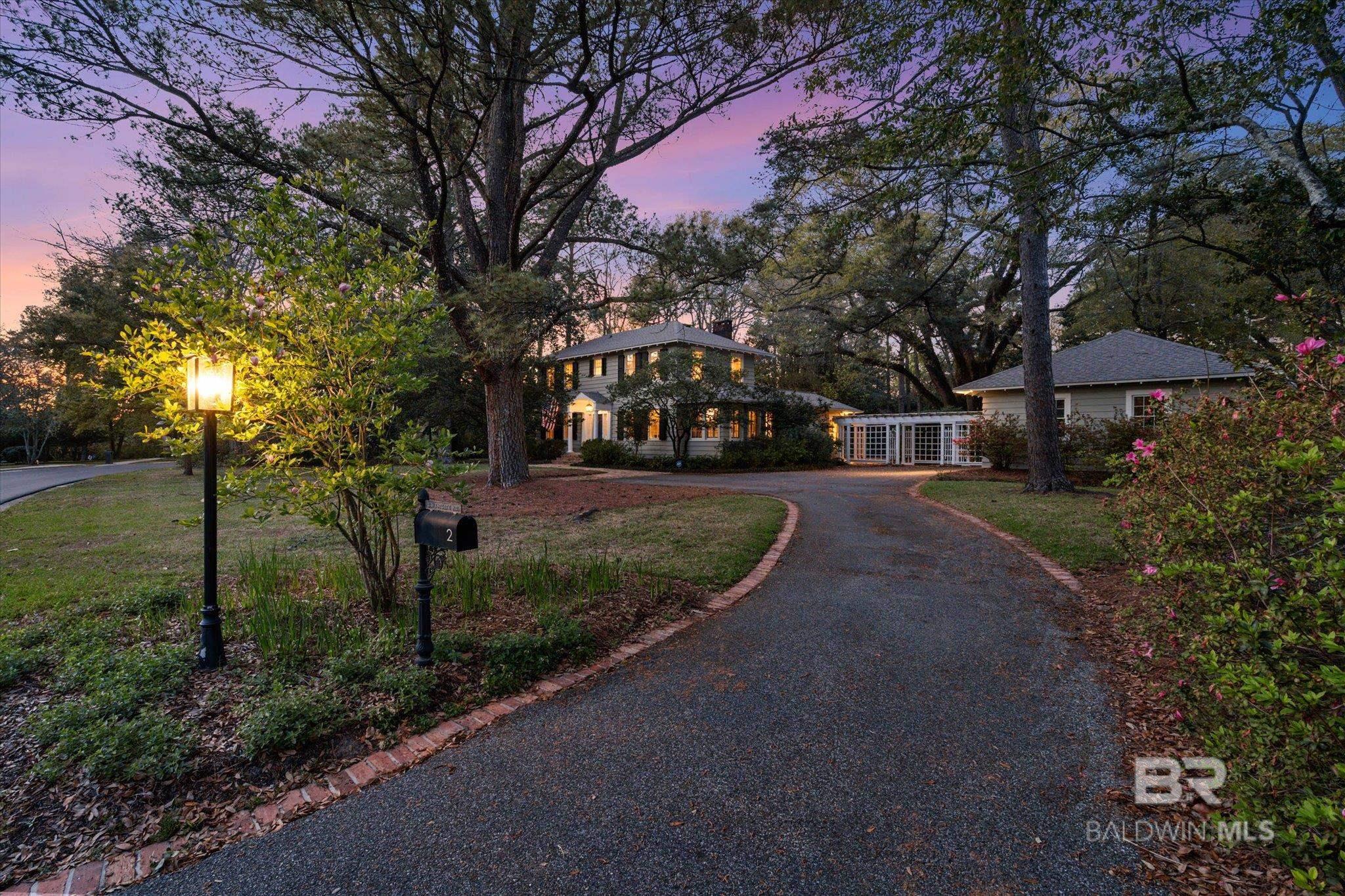 2 Westgate Road, Mobile, AL, 36608