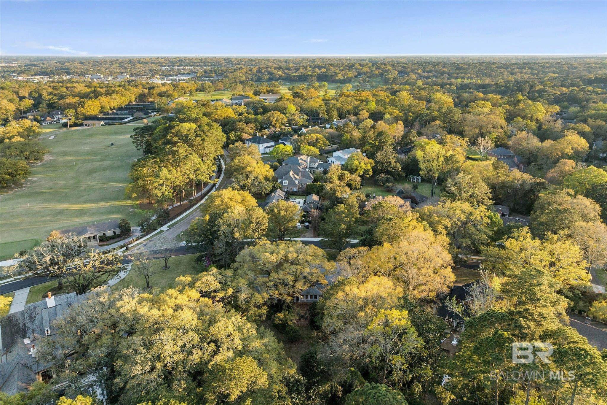 2 Westgate Road, Mobile, AL, 36608