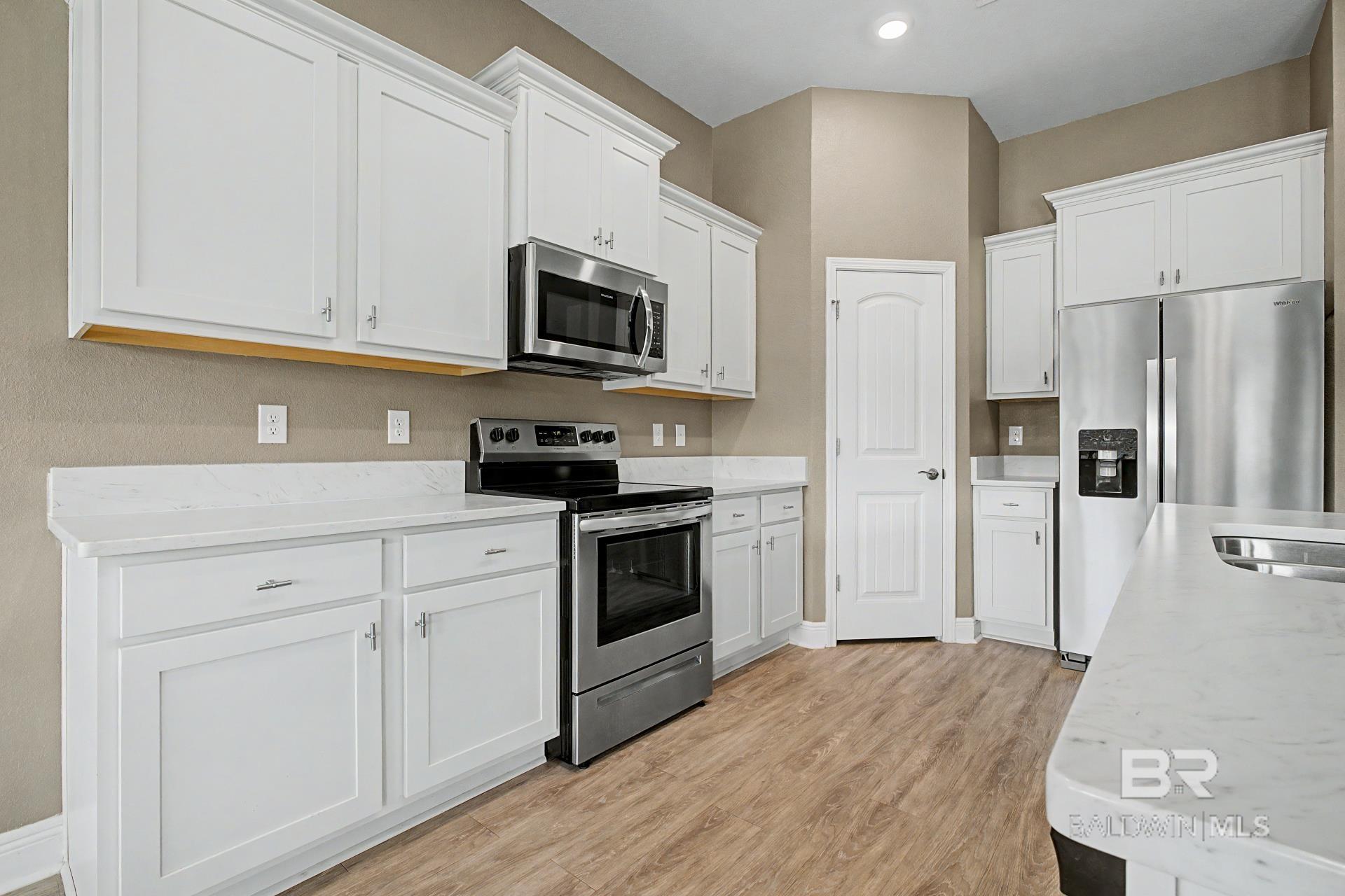 22849 Ridgewood Drive, Robertsdale, AL, 36567