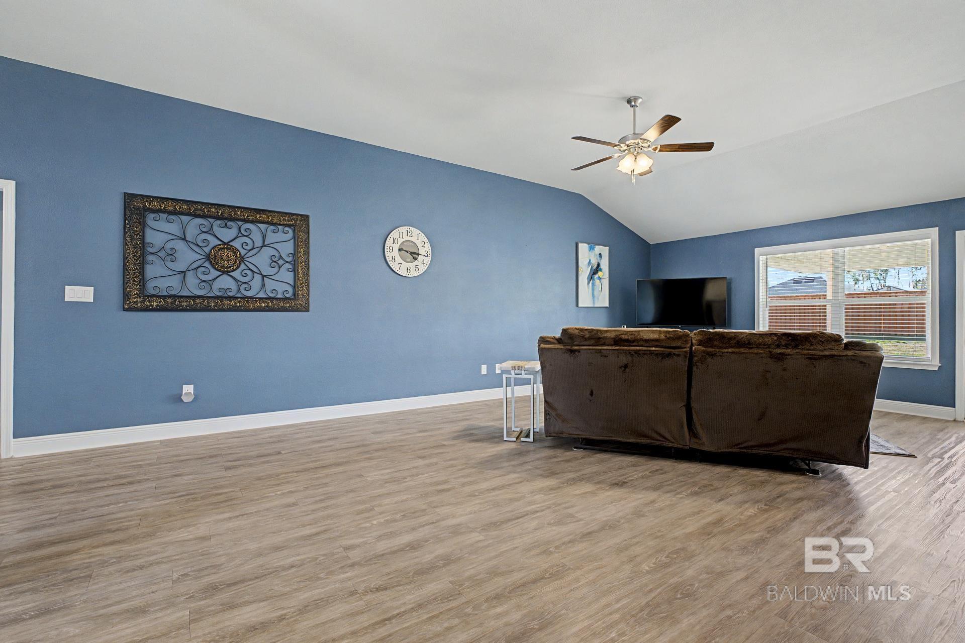 22849 Ridgewood Drive, Robertsdale, AL, 36567