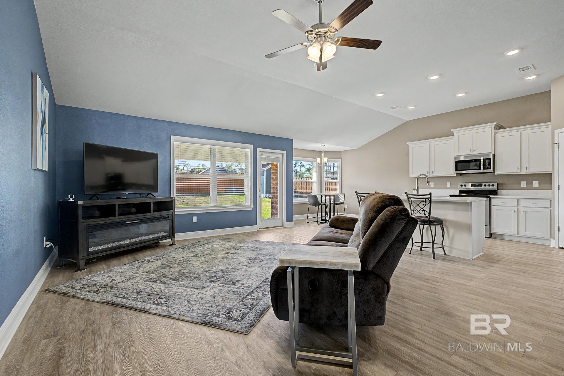 22849 Ridgewood Drive, Robertsdale, AL, 36567