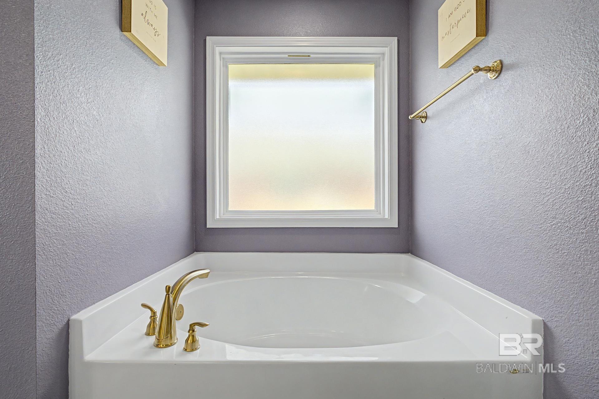 22849 Ridgewood Drive, Robertsdale, AL, 36567