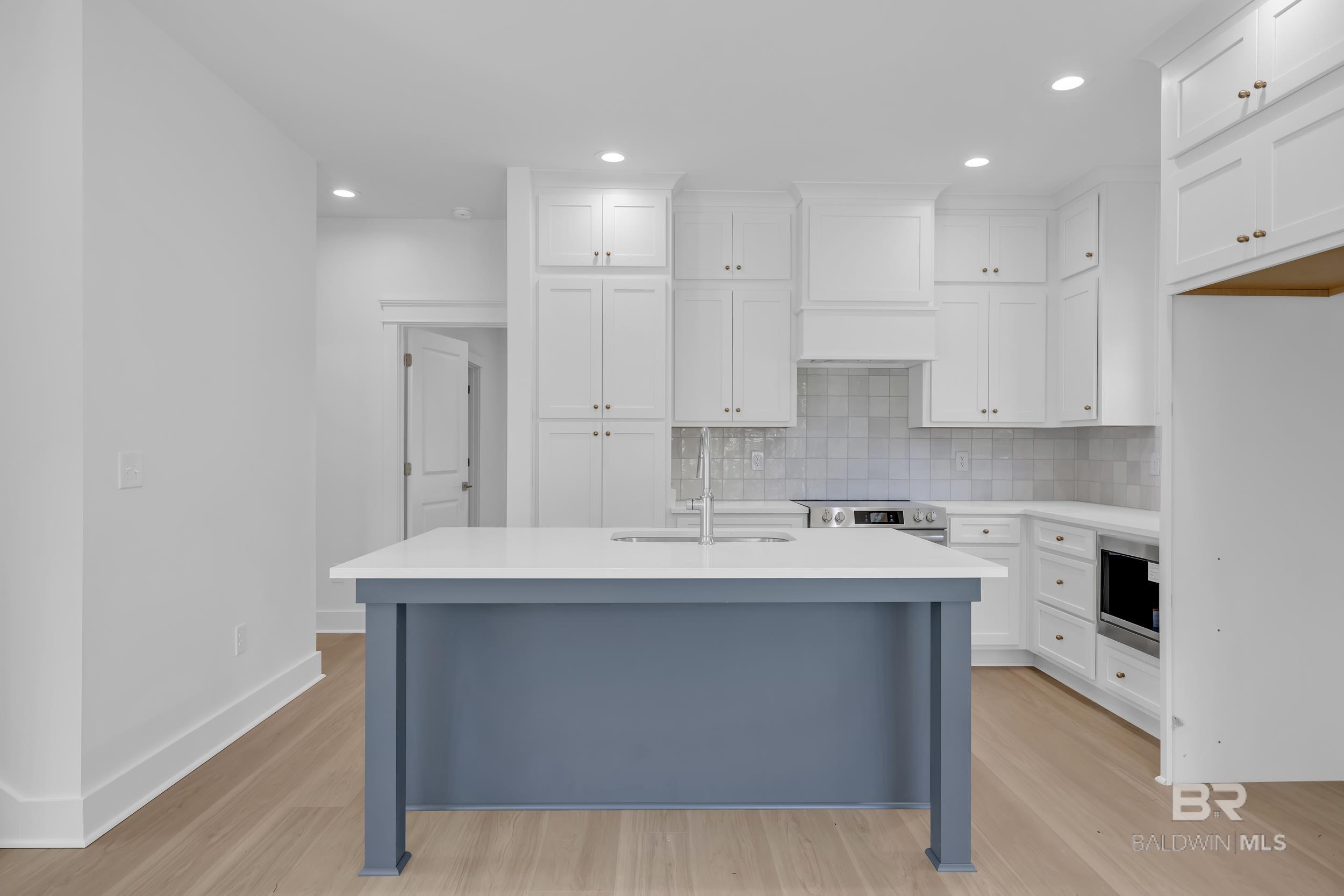 662 Oleander Street, Gulf Shores, AL, 36542