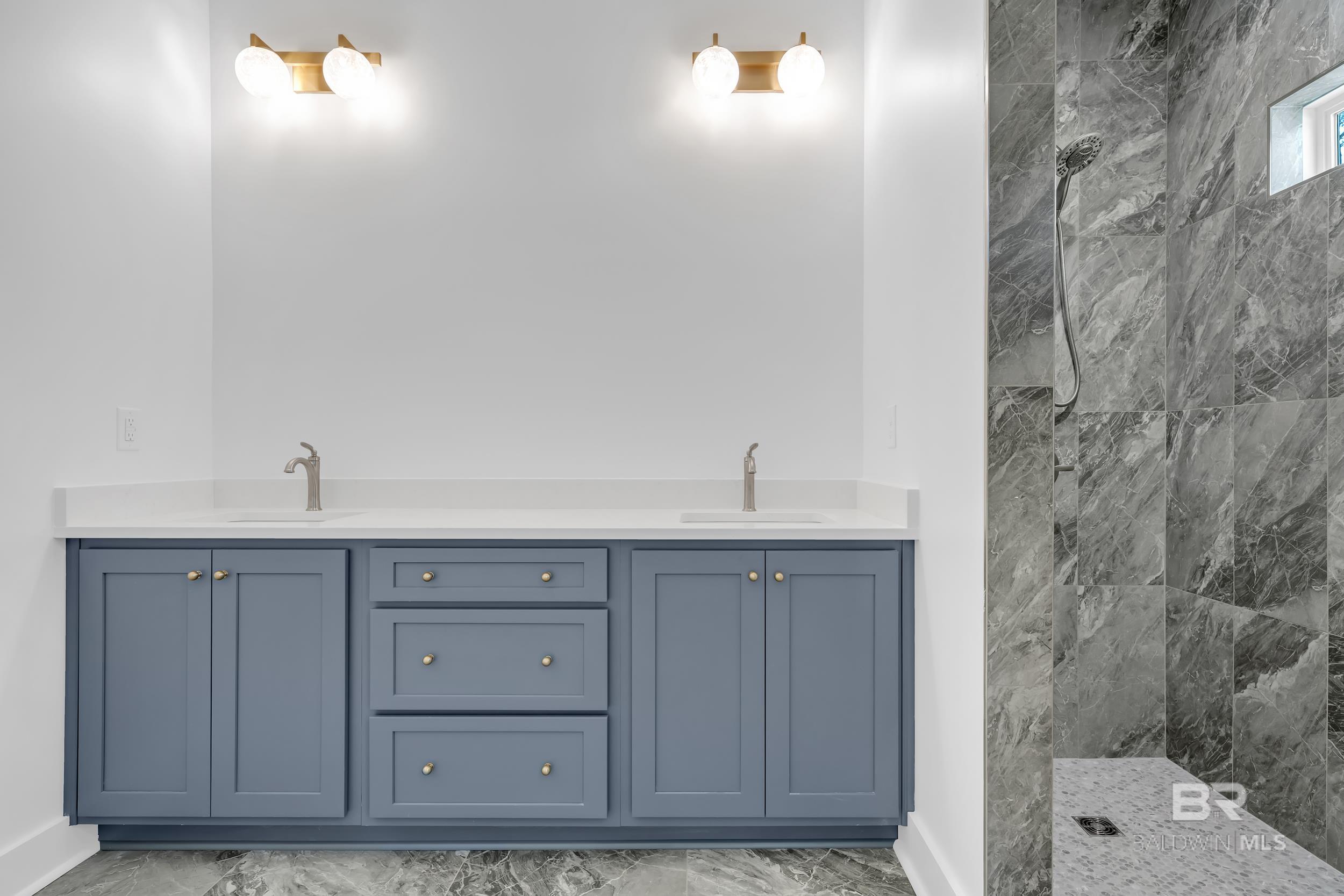 662 Oleander Street, Gulf Shores, AL, 36542