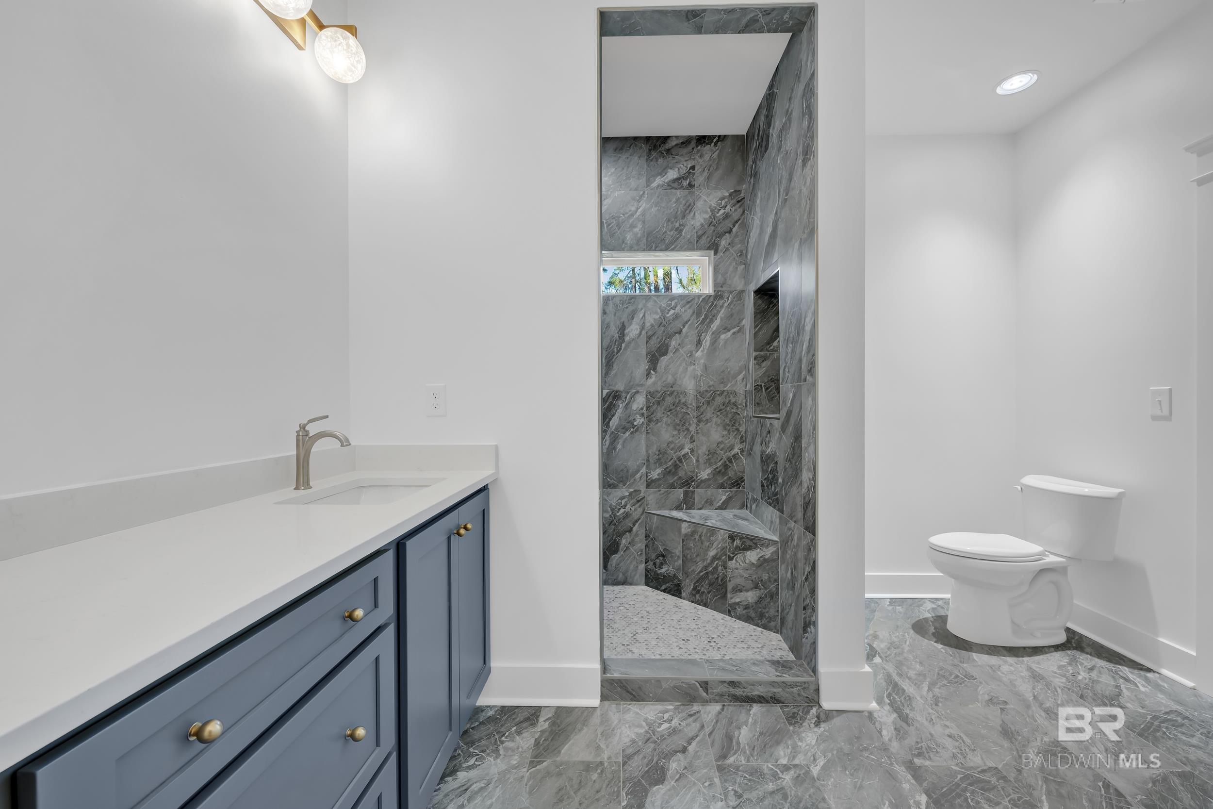 662 Oleander Street, Gulf Shores, AL, 36542