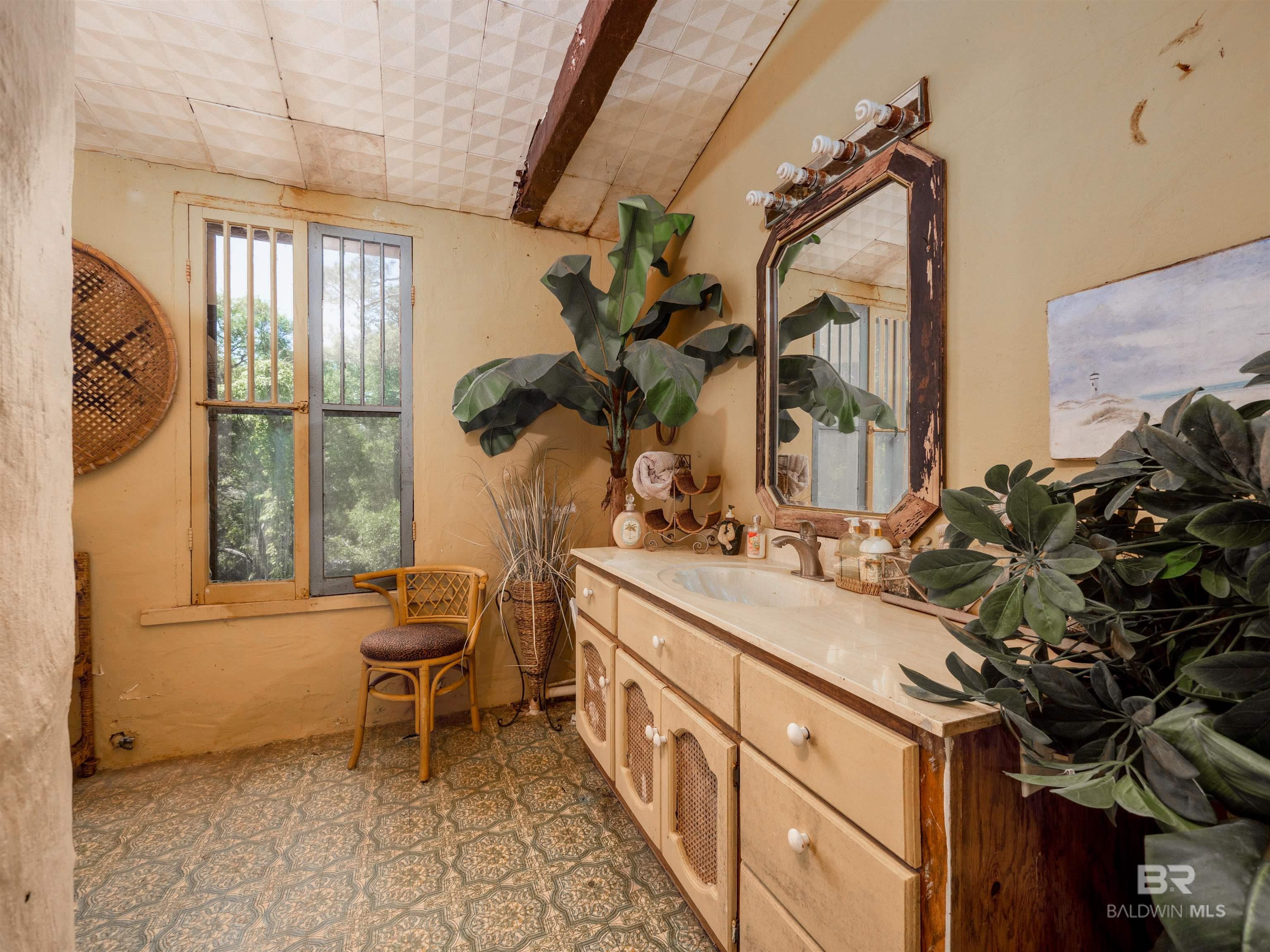 18813 Sims Drive, Gulf Shores, AL, 36542