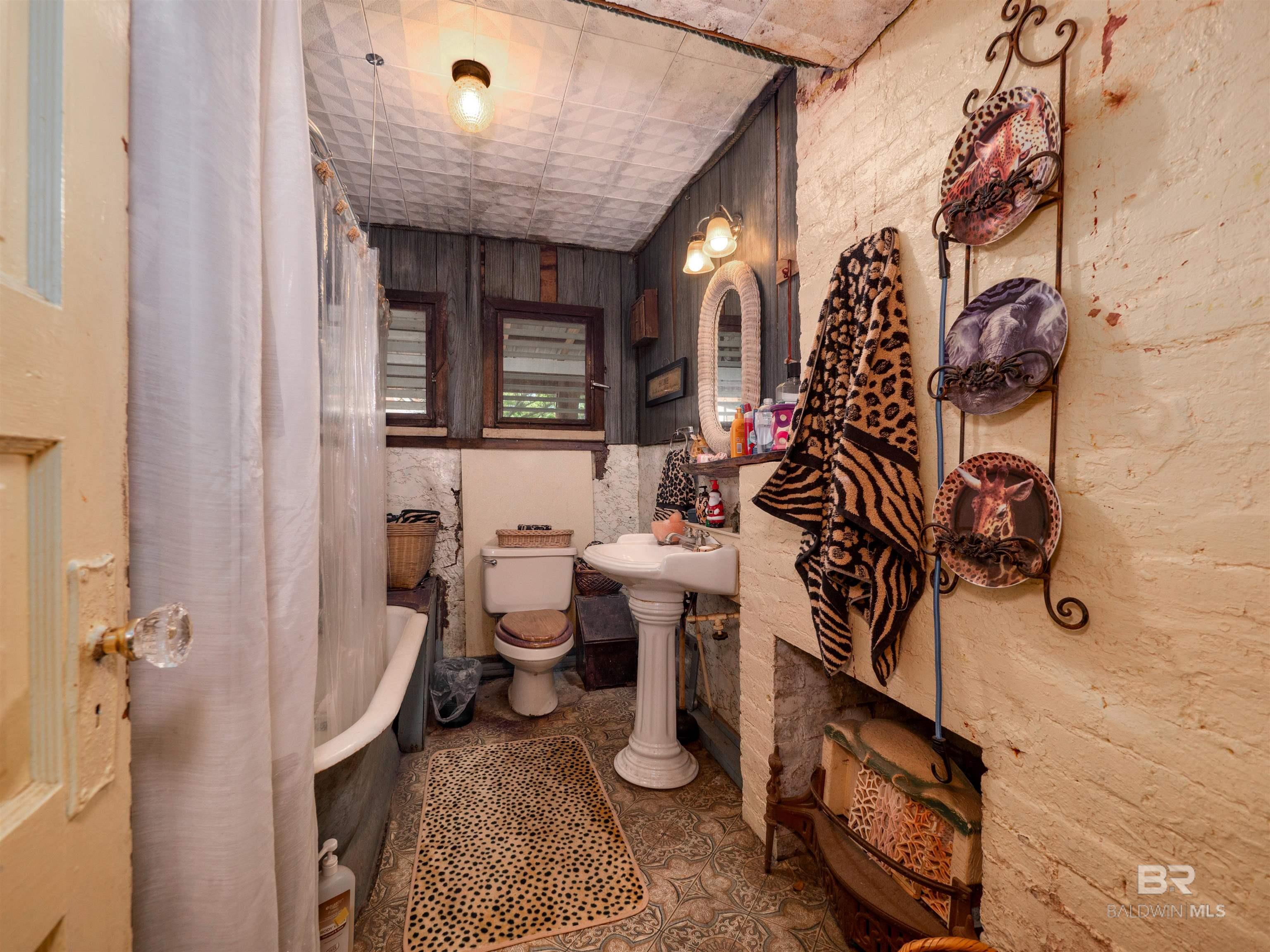 18813 Sims Drive, Gulf Shores, AL, 36542