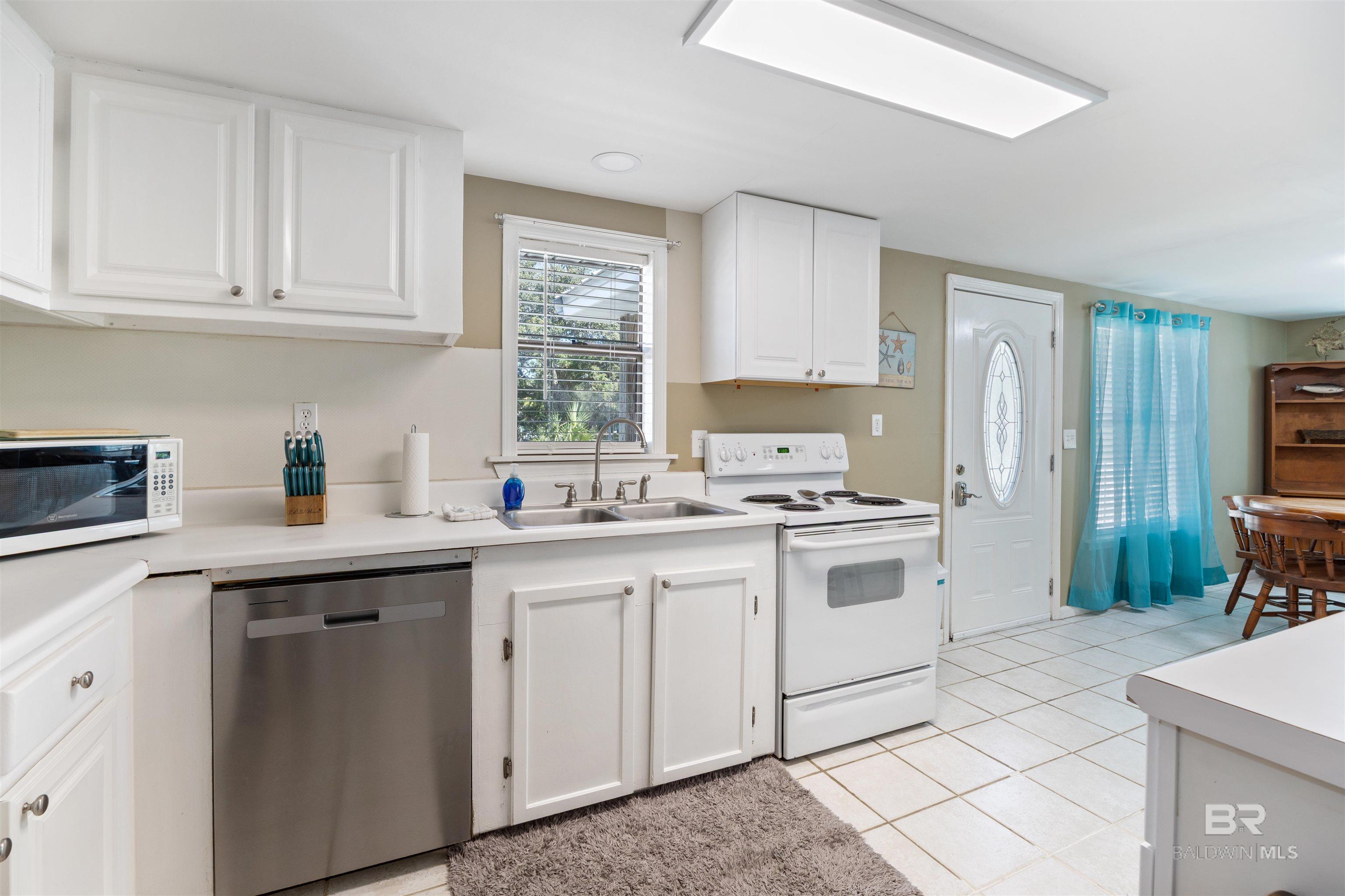 5531 Bear Point Avenue, Orange Beach, AL, 36561