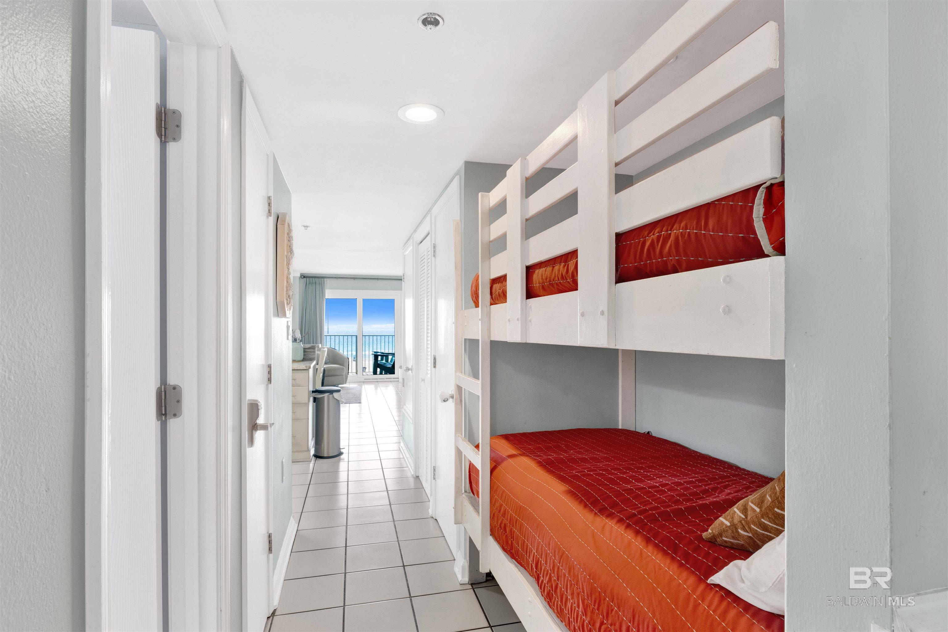 517 E Beach Boulevard UNIT 2A, Gulf Shores, AL, 36542