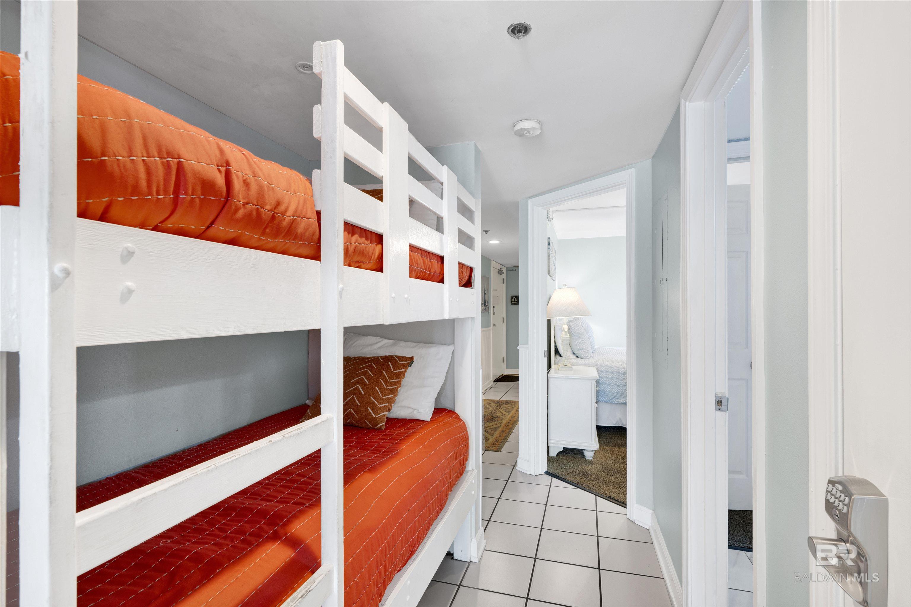 517 E Beach Boulevard UNIT 2A, Gulf Shores, AL, 36542