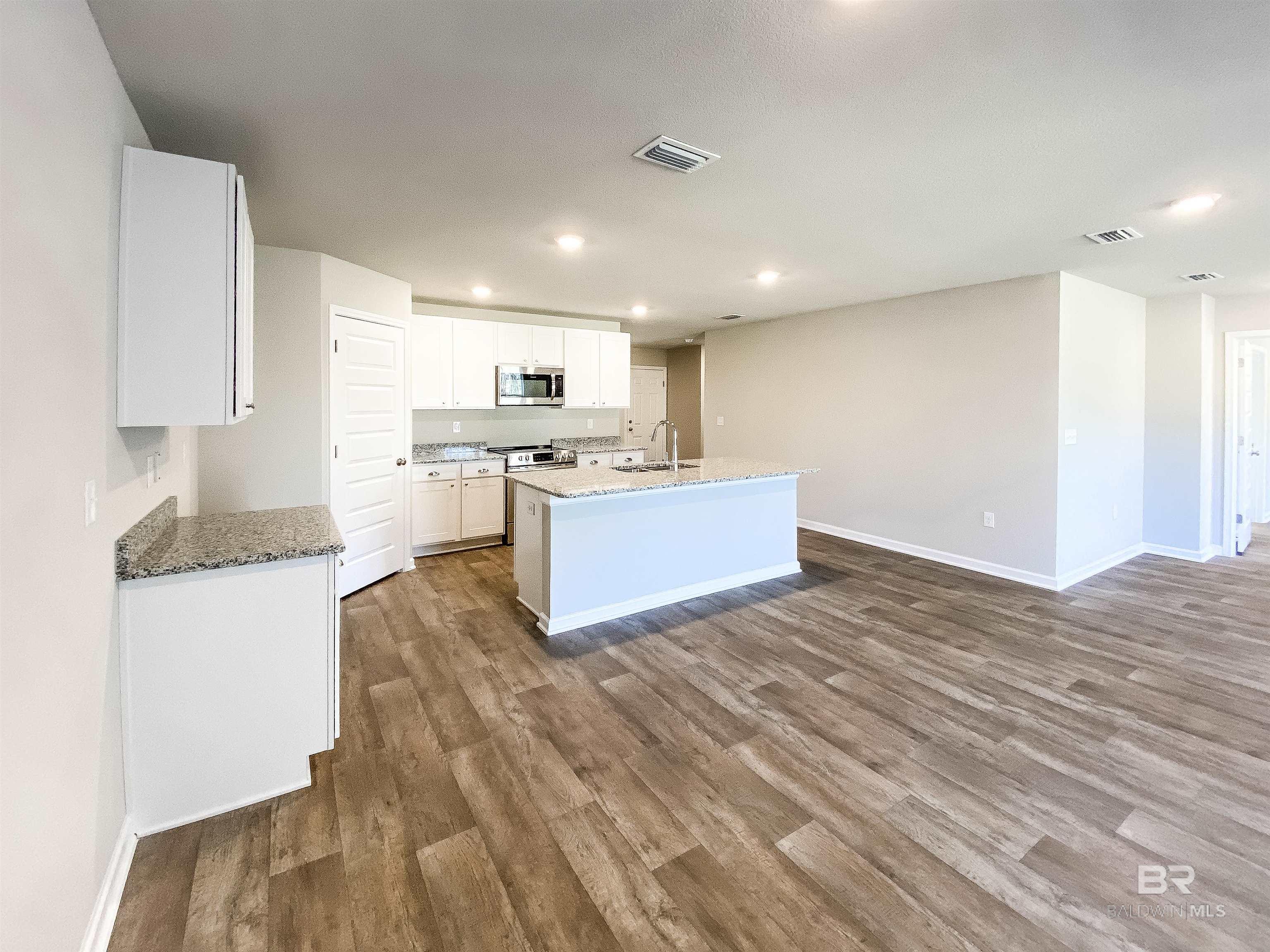 10641 Northern Dancer Court, Daphne, AL, 36526-0870