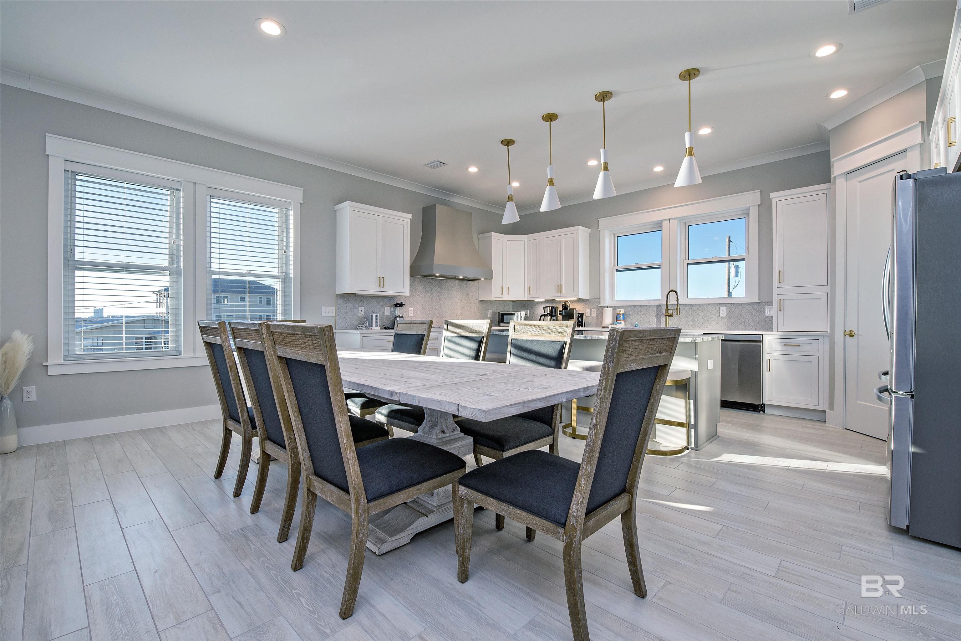 11102 Mobile Street, Gulf Shores, AL, 36542