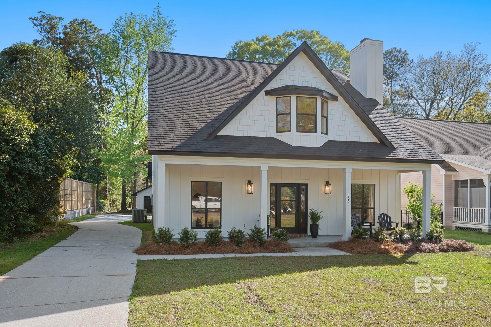 300 Volanta Avenue, Fairhope, AL, 36532
