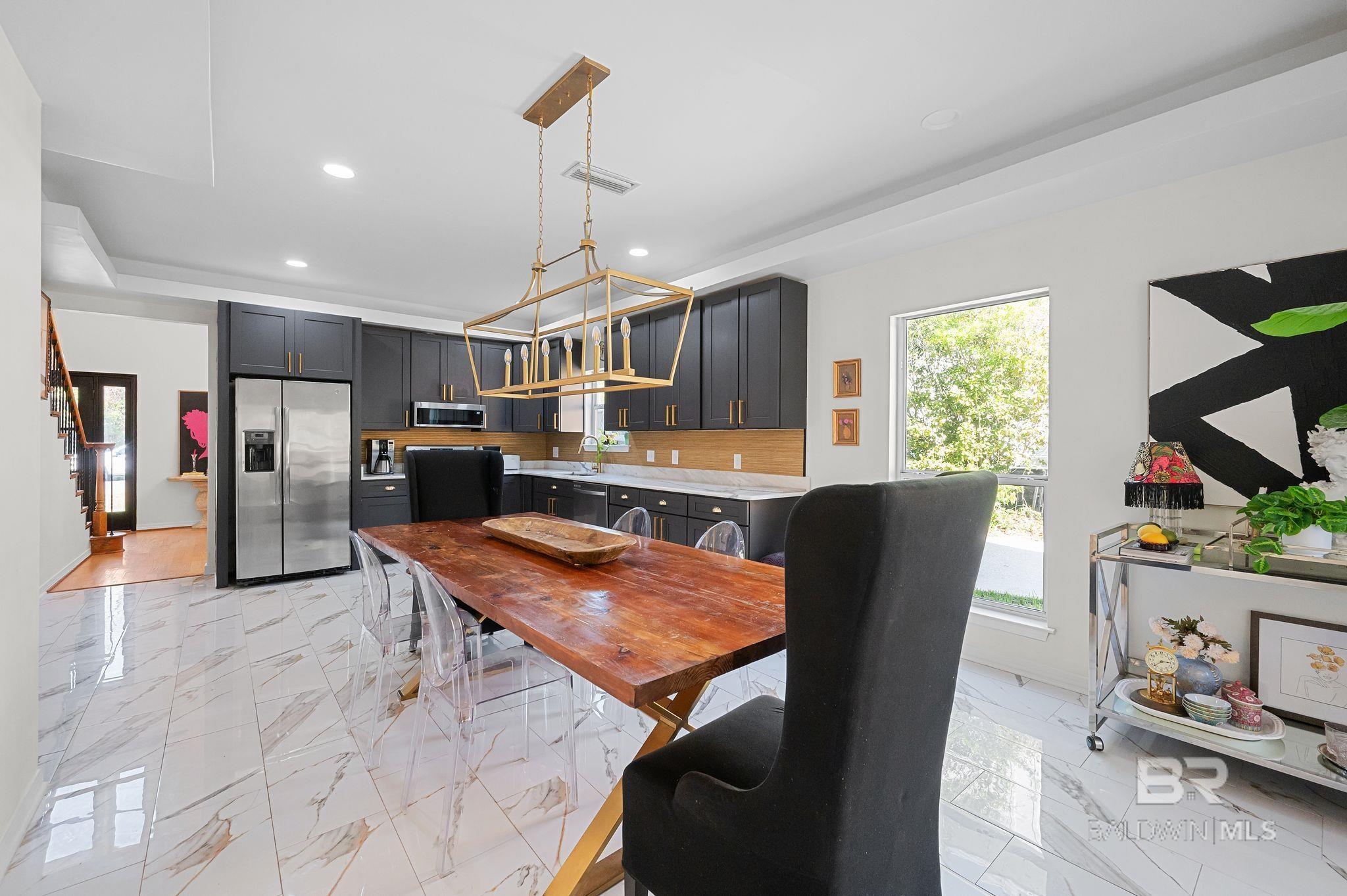 300 Volanta Avenue, Fairhope, AL, 36532