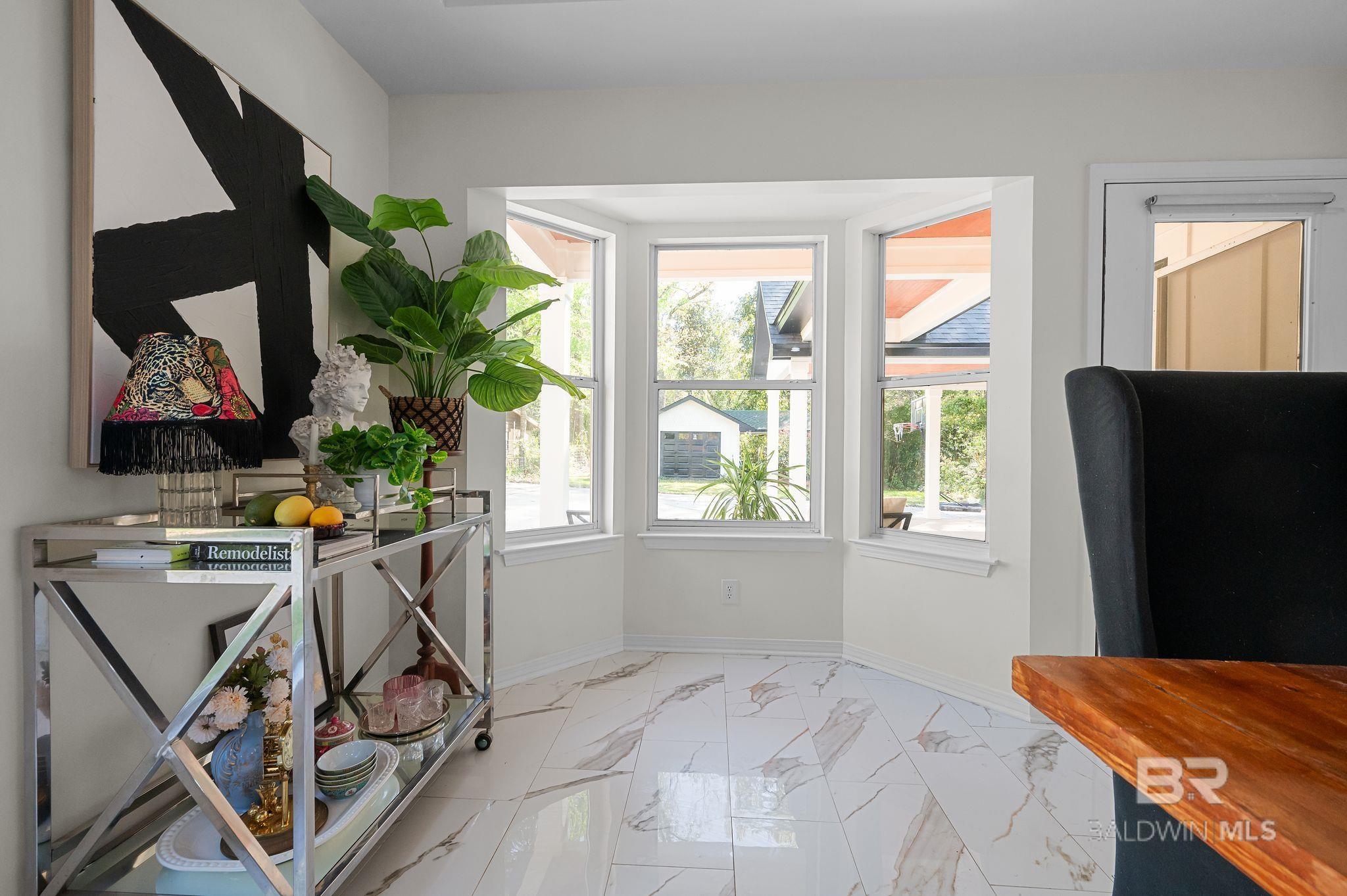 300 Volanta Avenue, Fairhope, AL, 36532