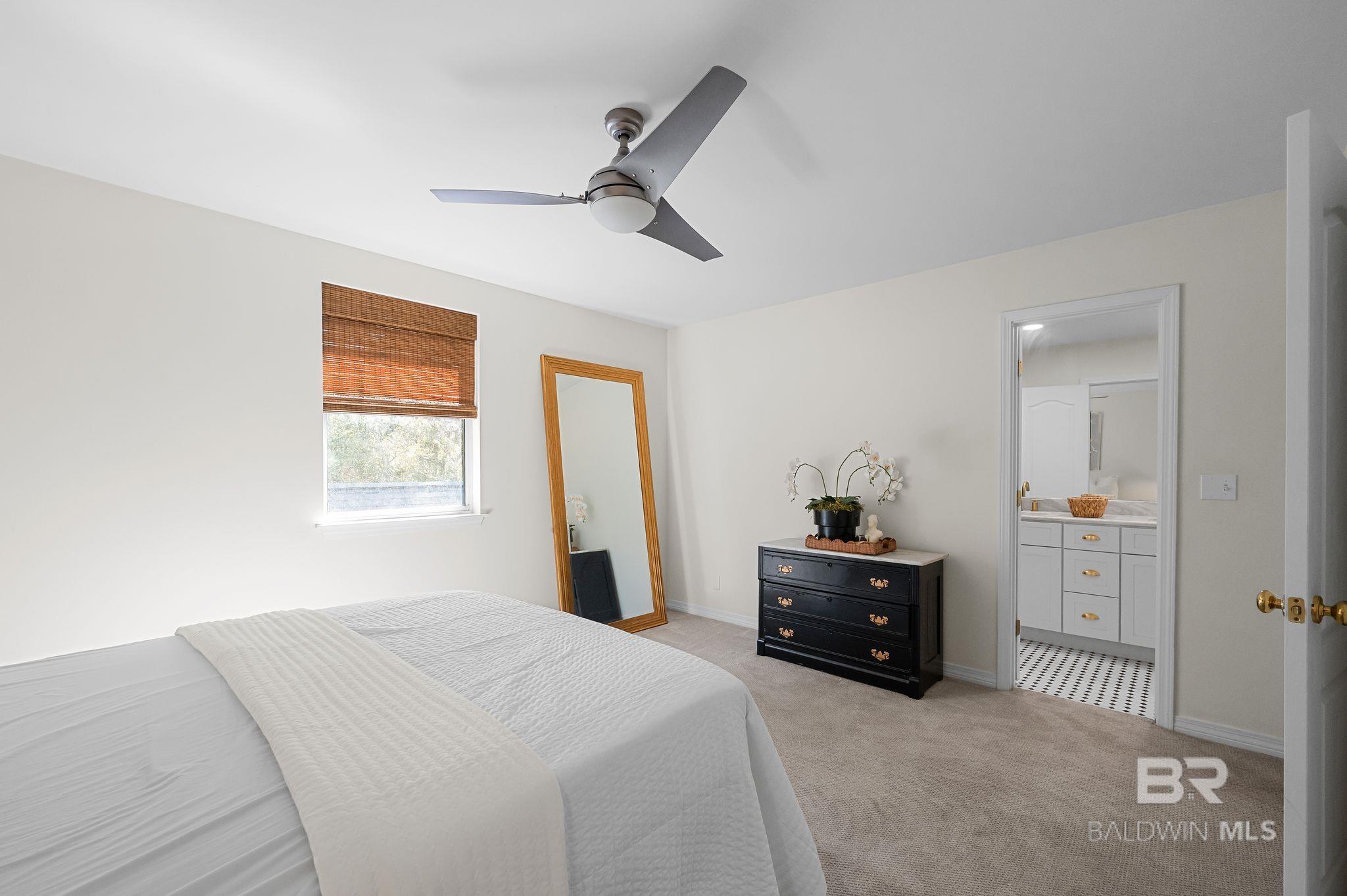 300 Volanta Avenue, Fairhope, AL, 36532