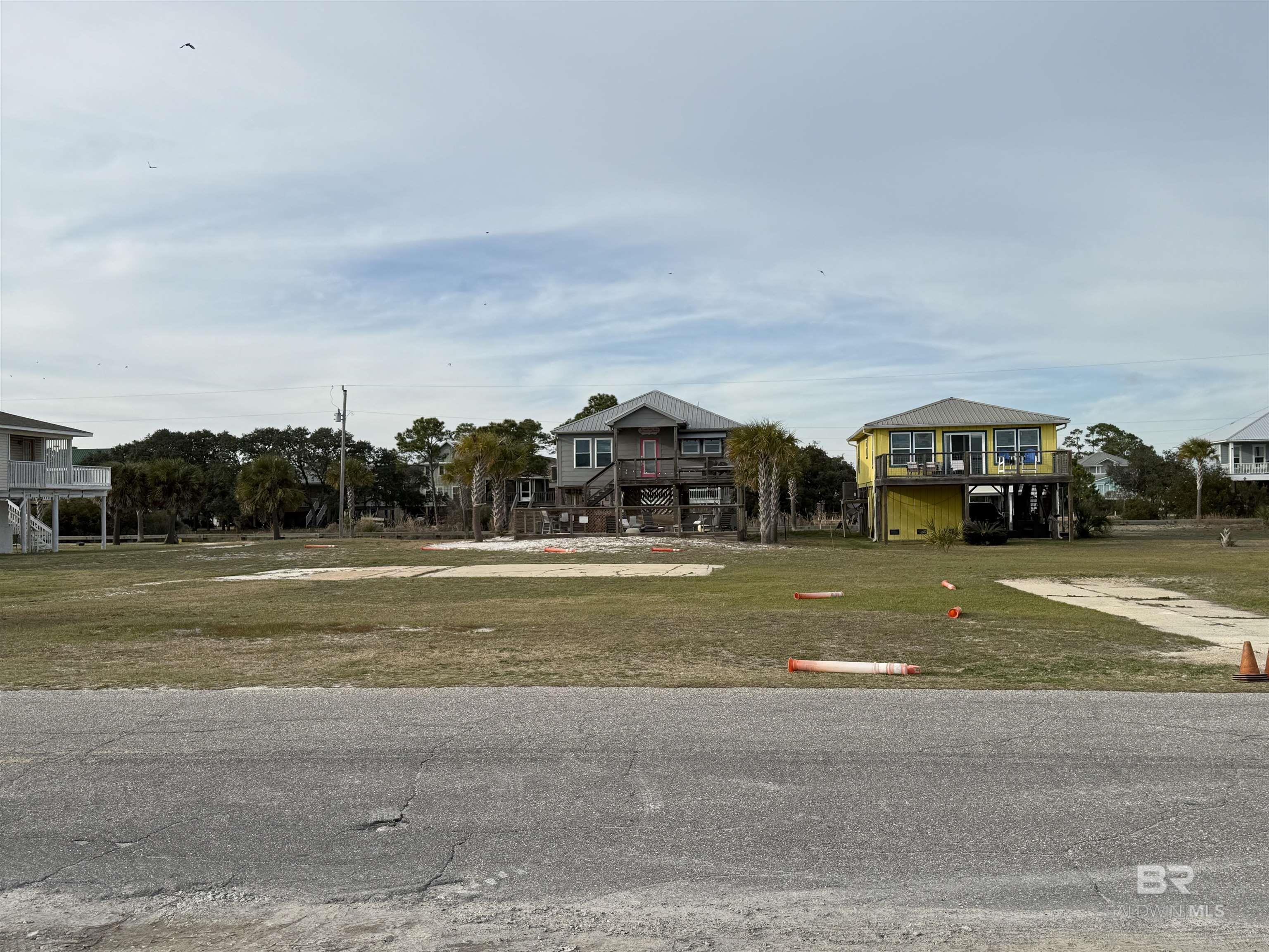 204 W 1st Avenue, Gulf Shores, AL, 36542