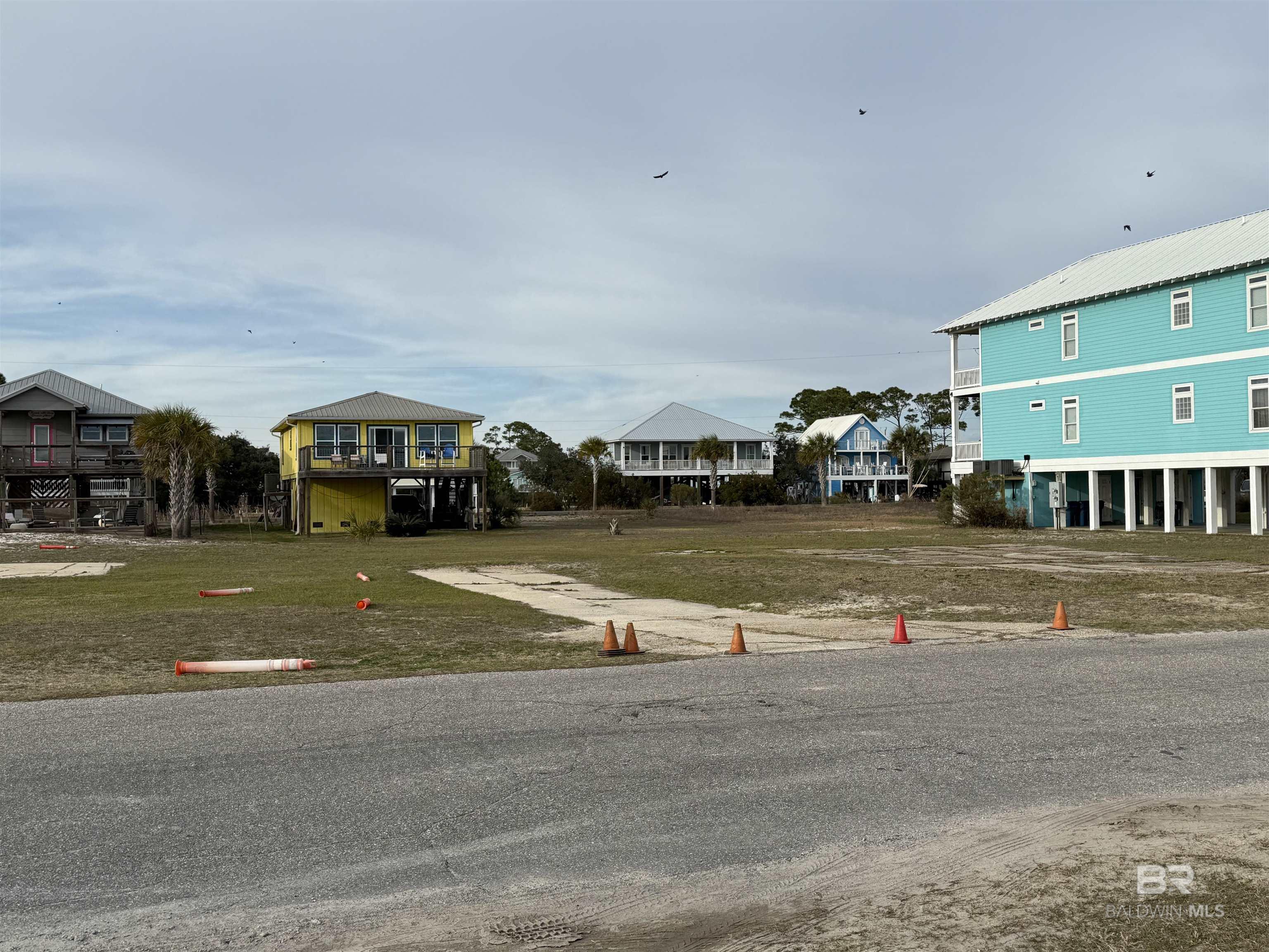 204 W 1st Avenue, Gulf Shores, AL, 36542