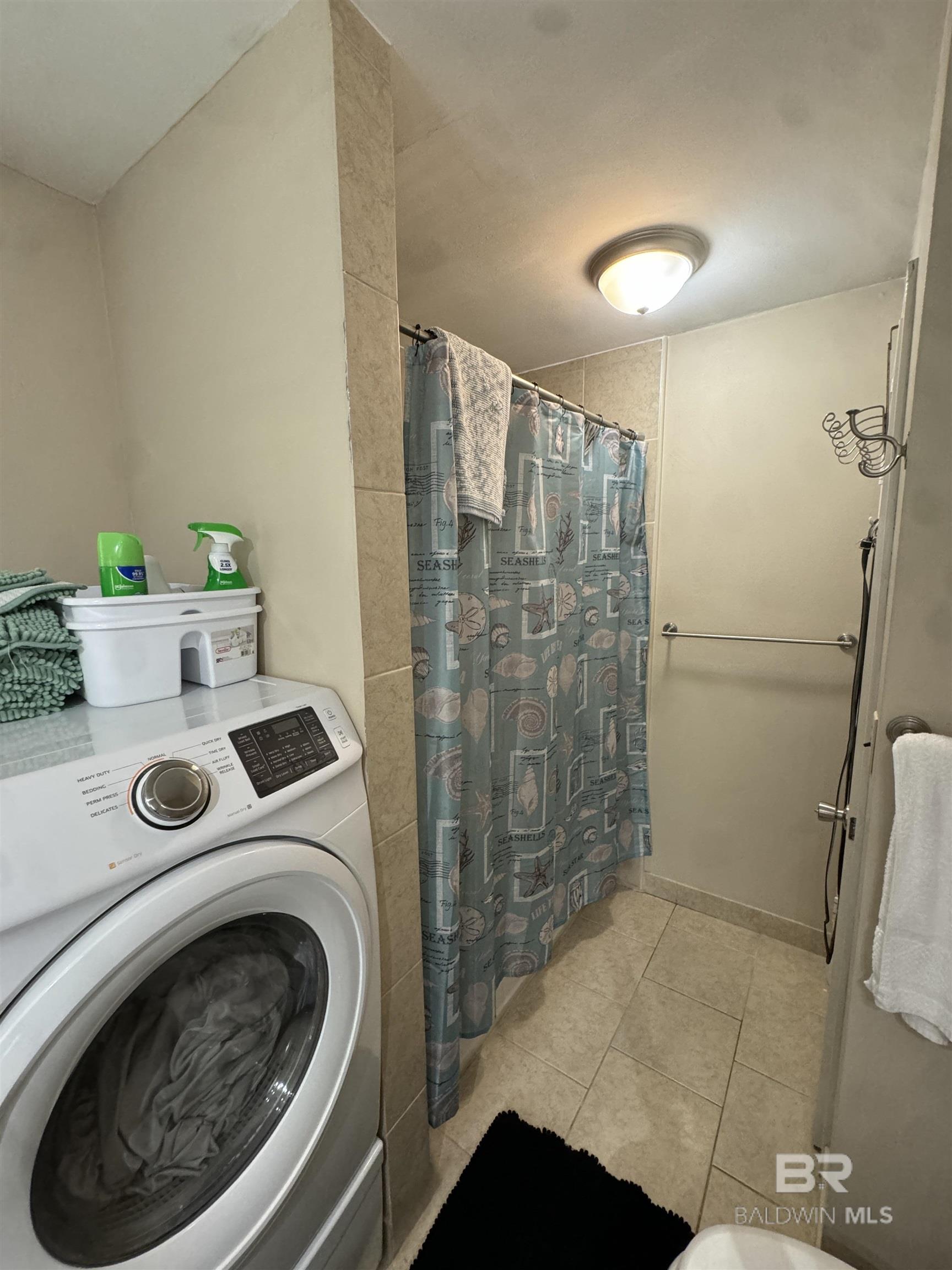 2581 Spanish Cove Drive, Lillian, AL, 36549