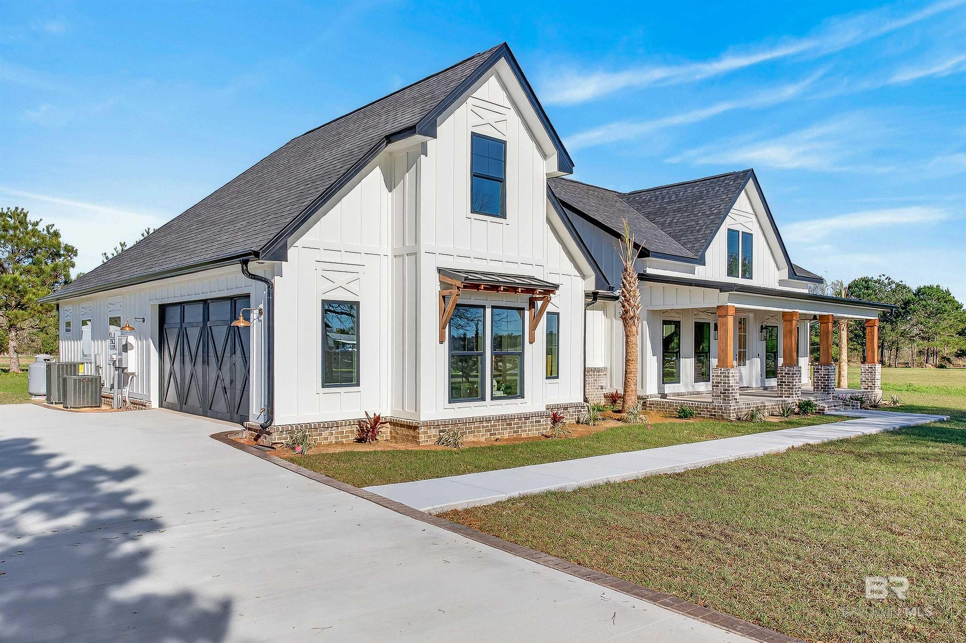 9720 Paddock Trace Drive, Foley, AL, 36535-5743