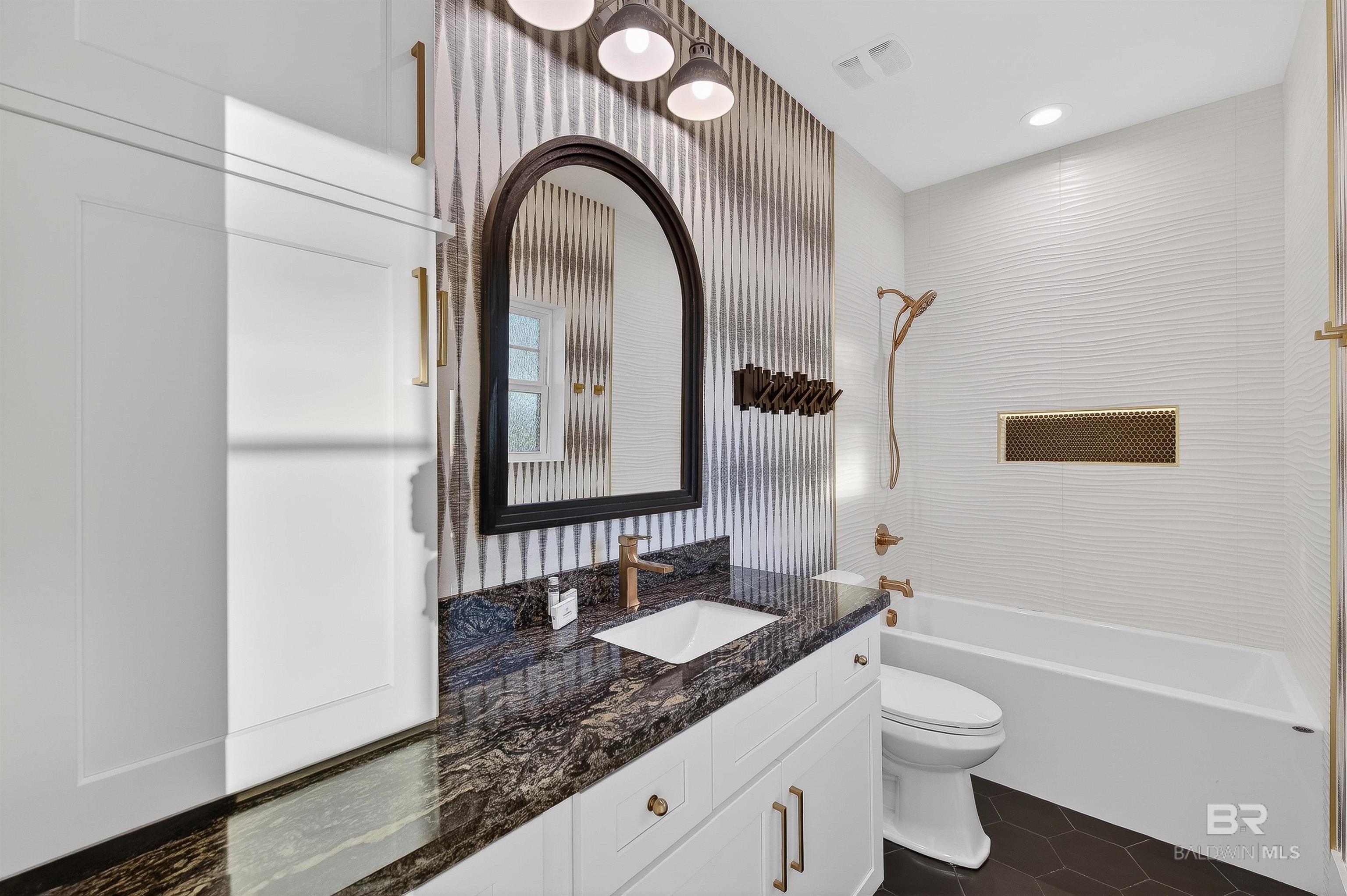 9720 Paddock Trace Drive, Foley, AL, 36535-5743