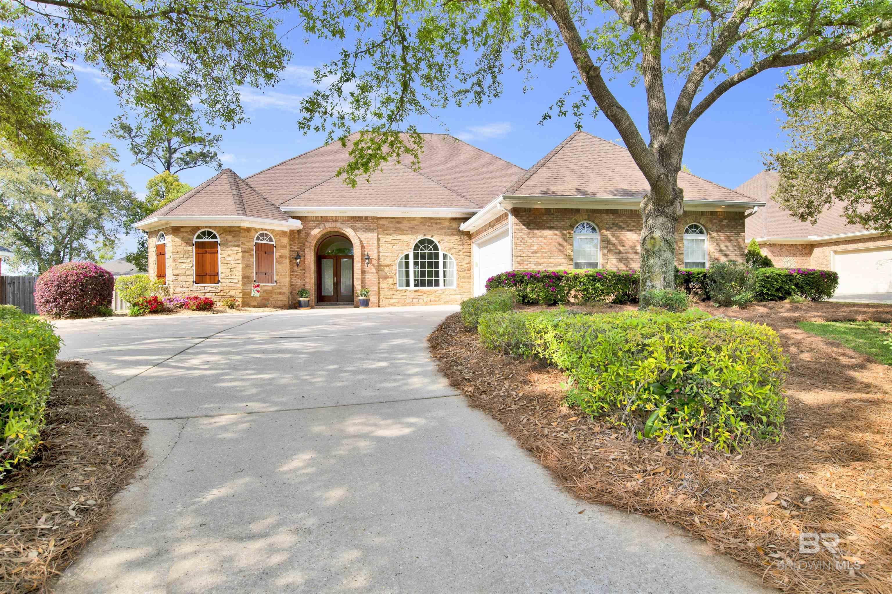 Daphne Homes from $600,000-$1,000,000