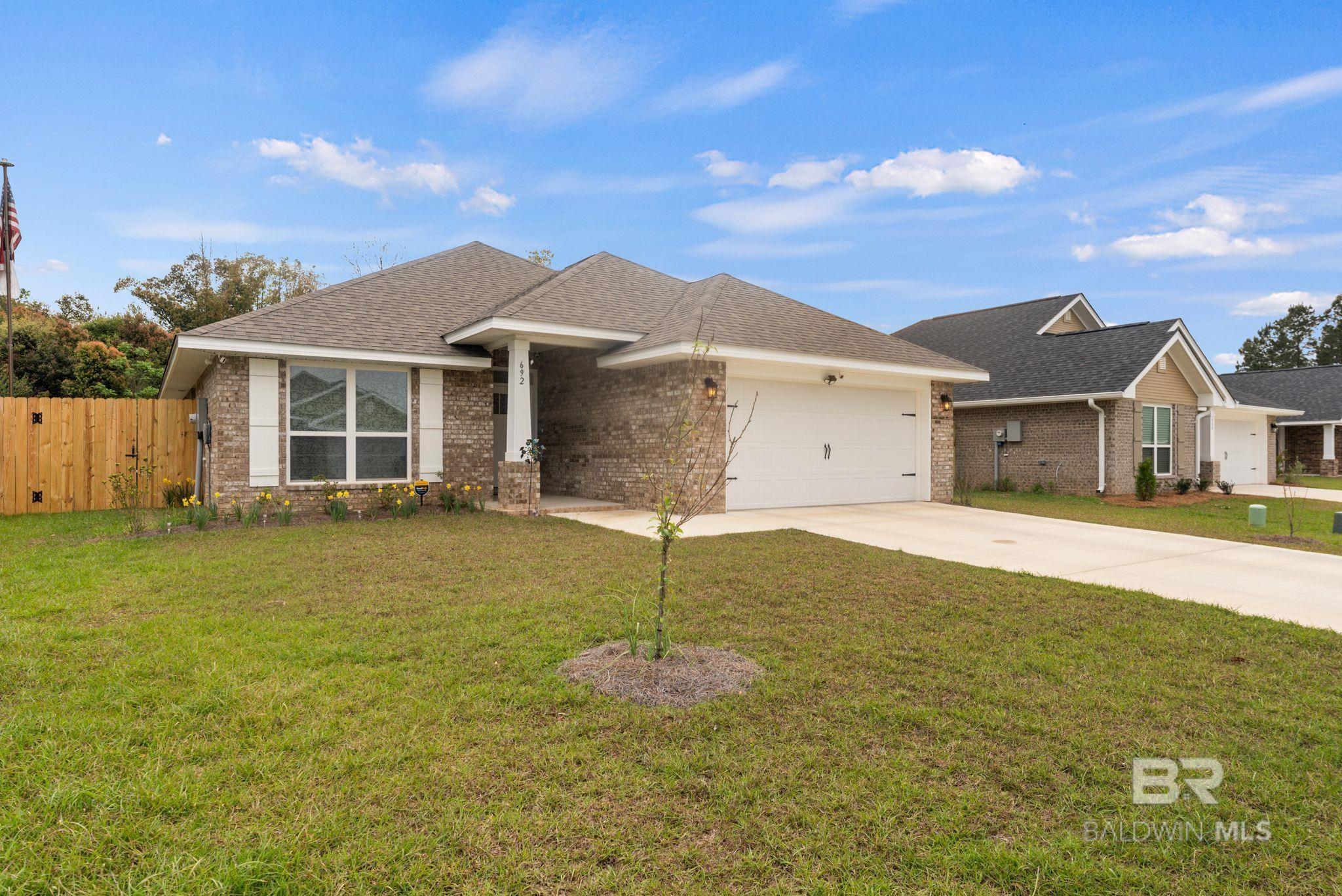 692 Mayflower Drive, Foley, AL, 36535