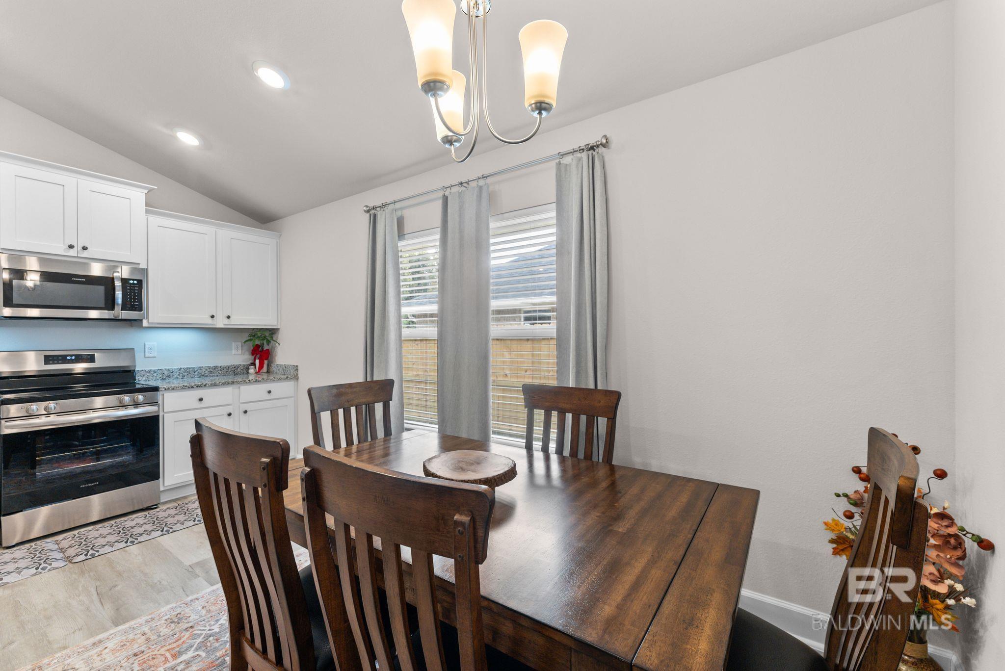 692 Mayflower Drive, Foley, AL, 36535