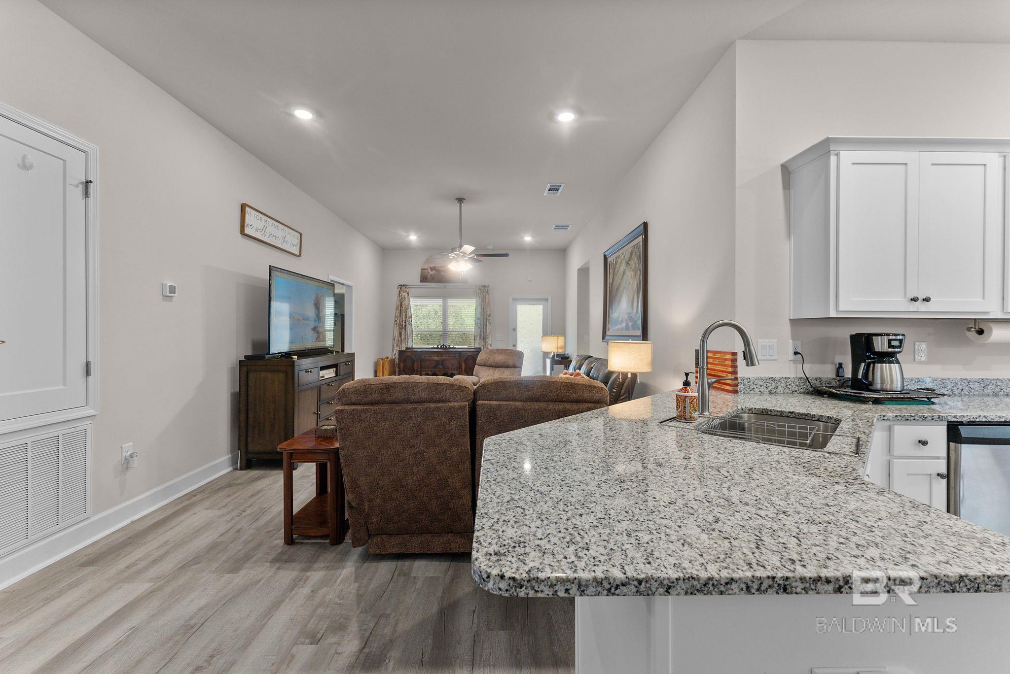 692 Mayflower Drive, Foley, AL, 36535