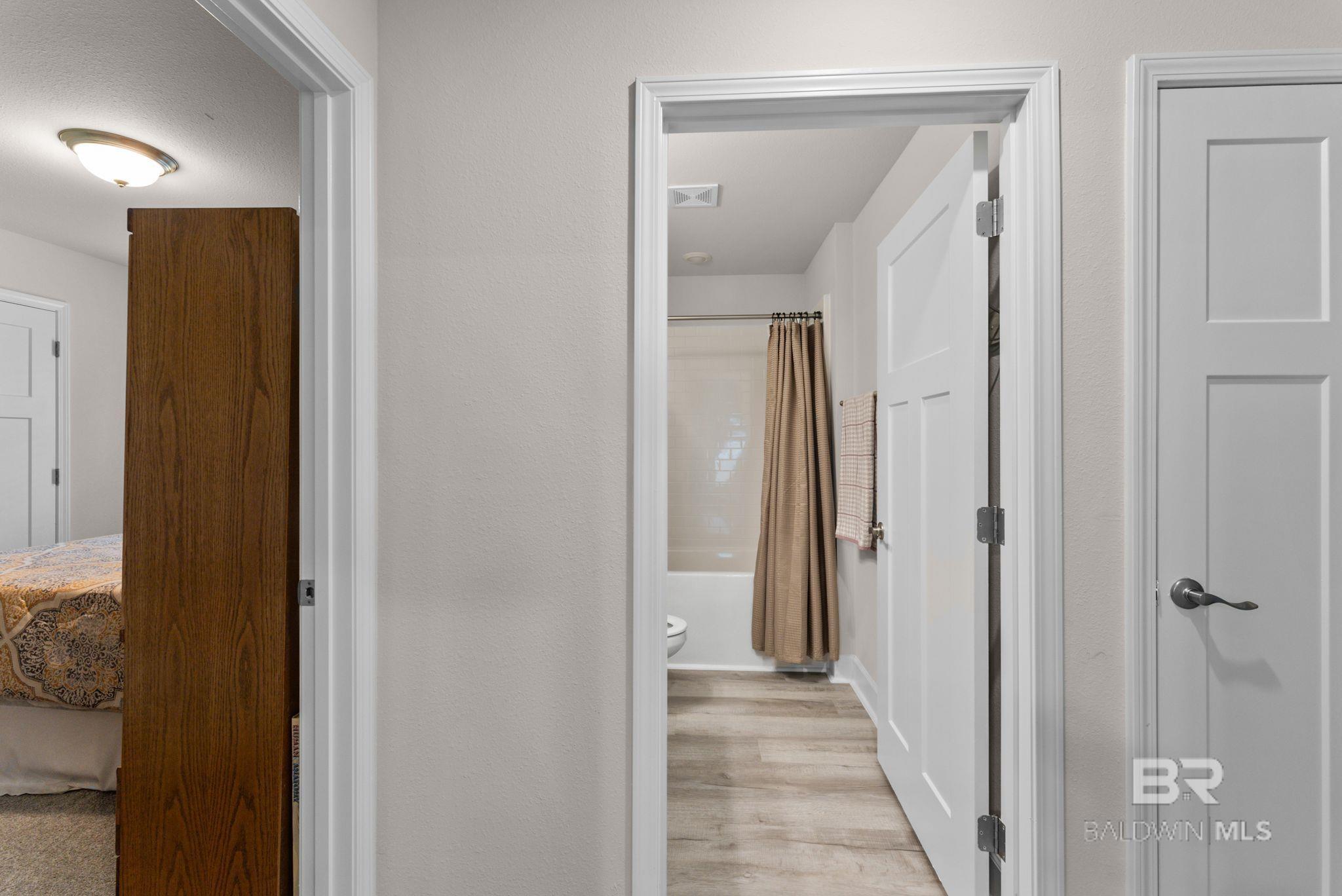 692 Mayflower Drive, Foley, AL, 36535